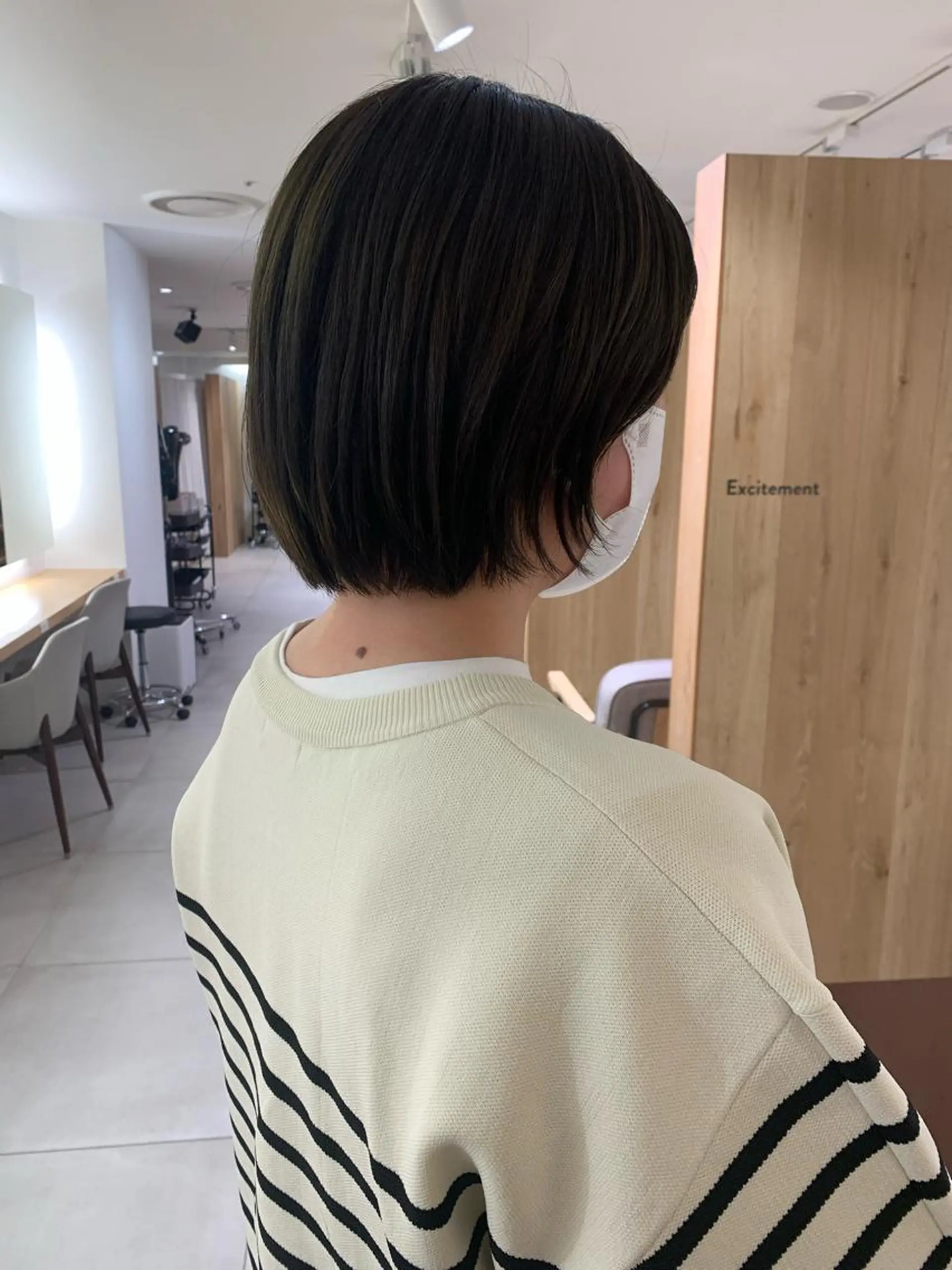 ショート カラー カット ヘアカラー SAKINO. ベージュカラーのヘアスタイル