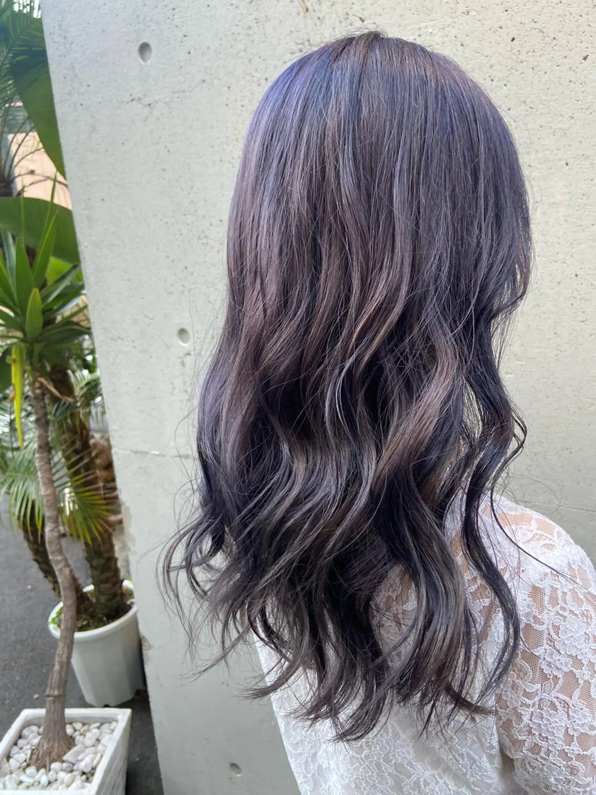 カラー ブルーカラー ブルーバイオレット バイオレットカラー 西田 莉緒のヘアスタイル