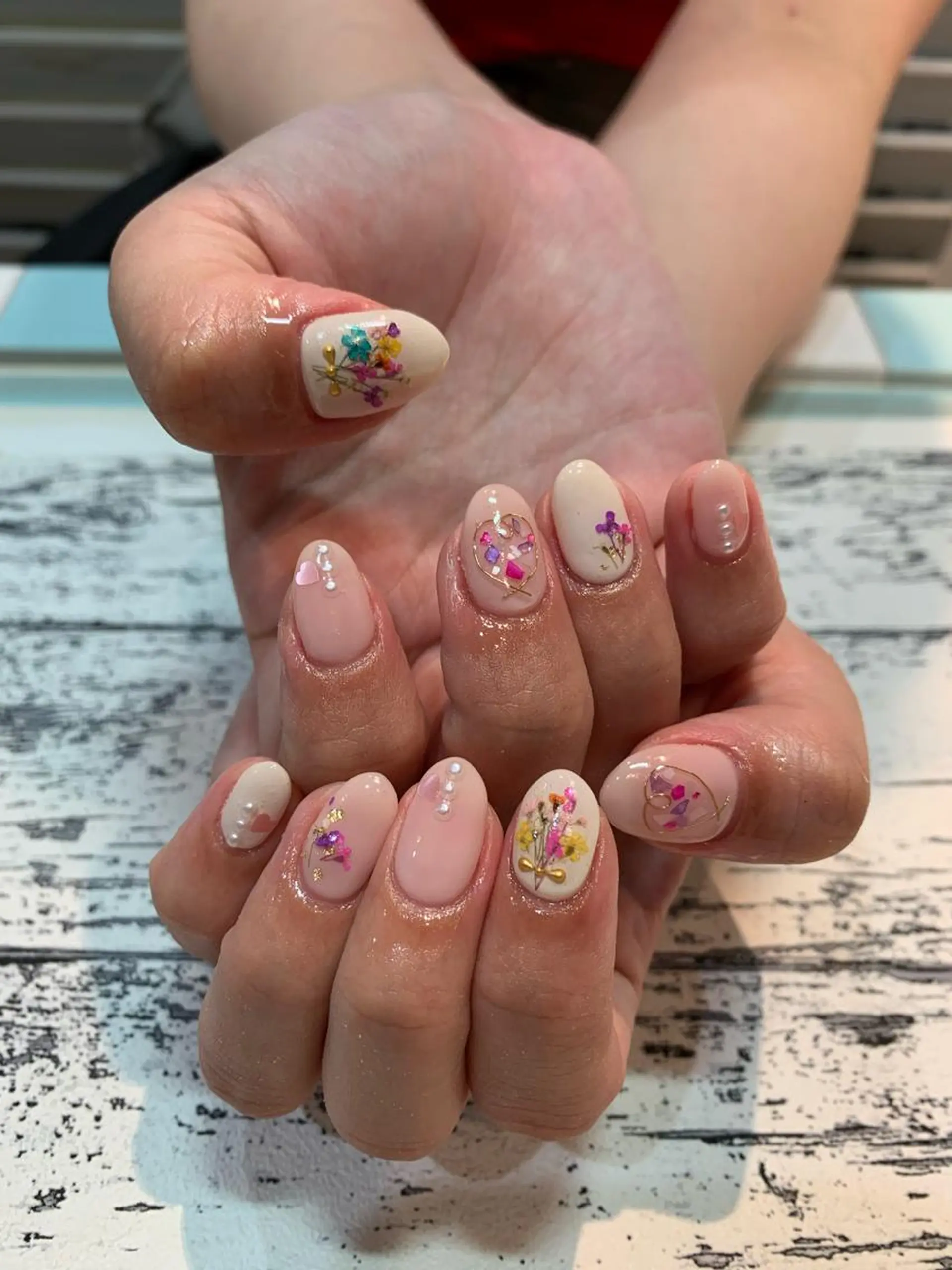 ネイル ハンドネイル 高尾 梨花のネイルデザイン