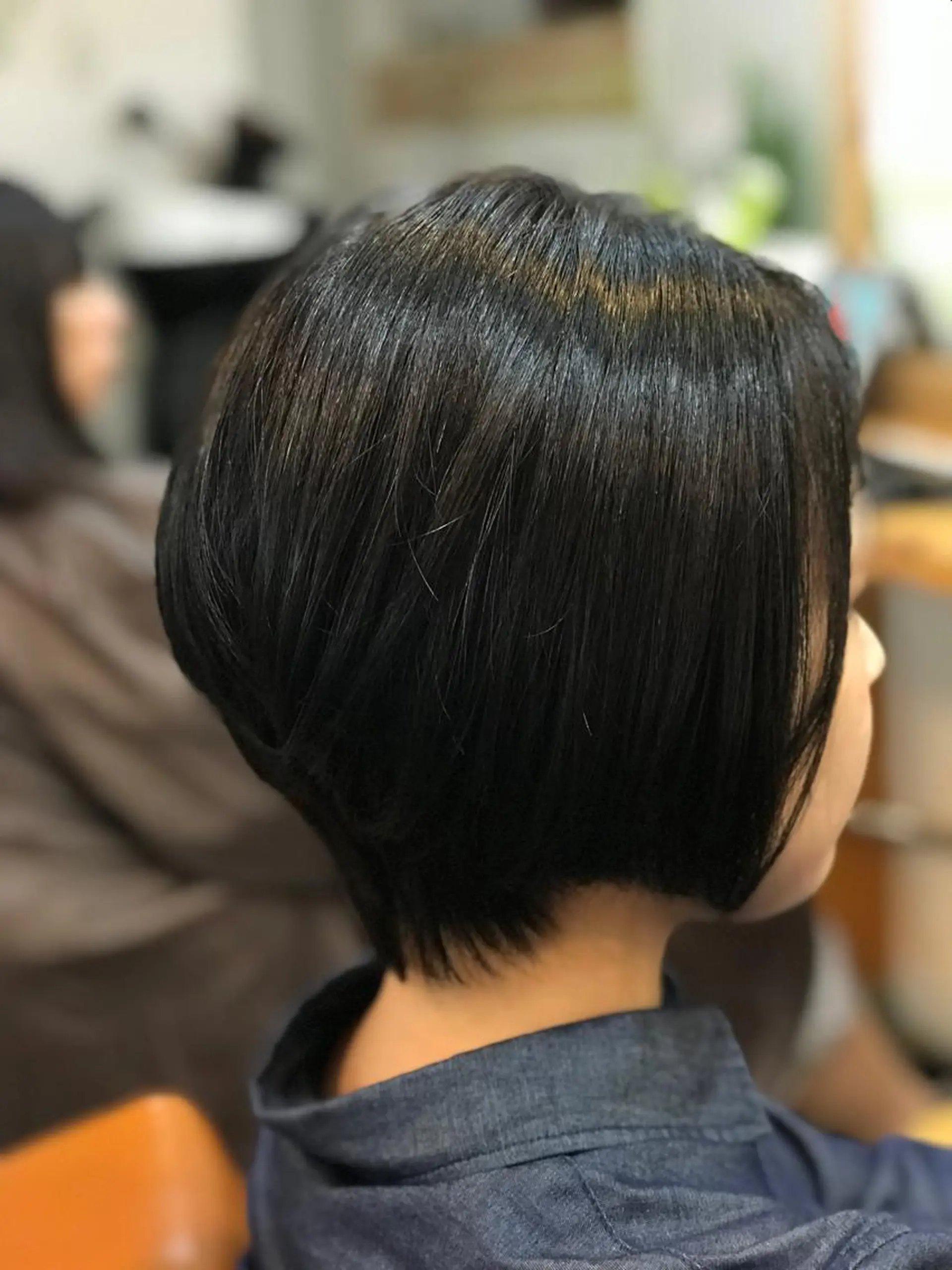 ショート 髪質改善ayame 横山諒のヘアスタイル