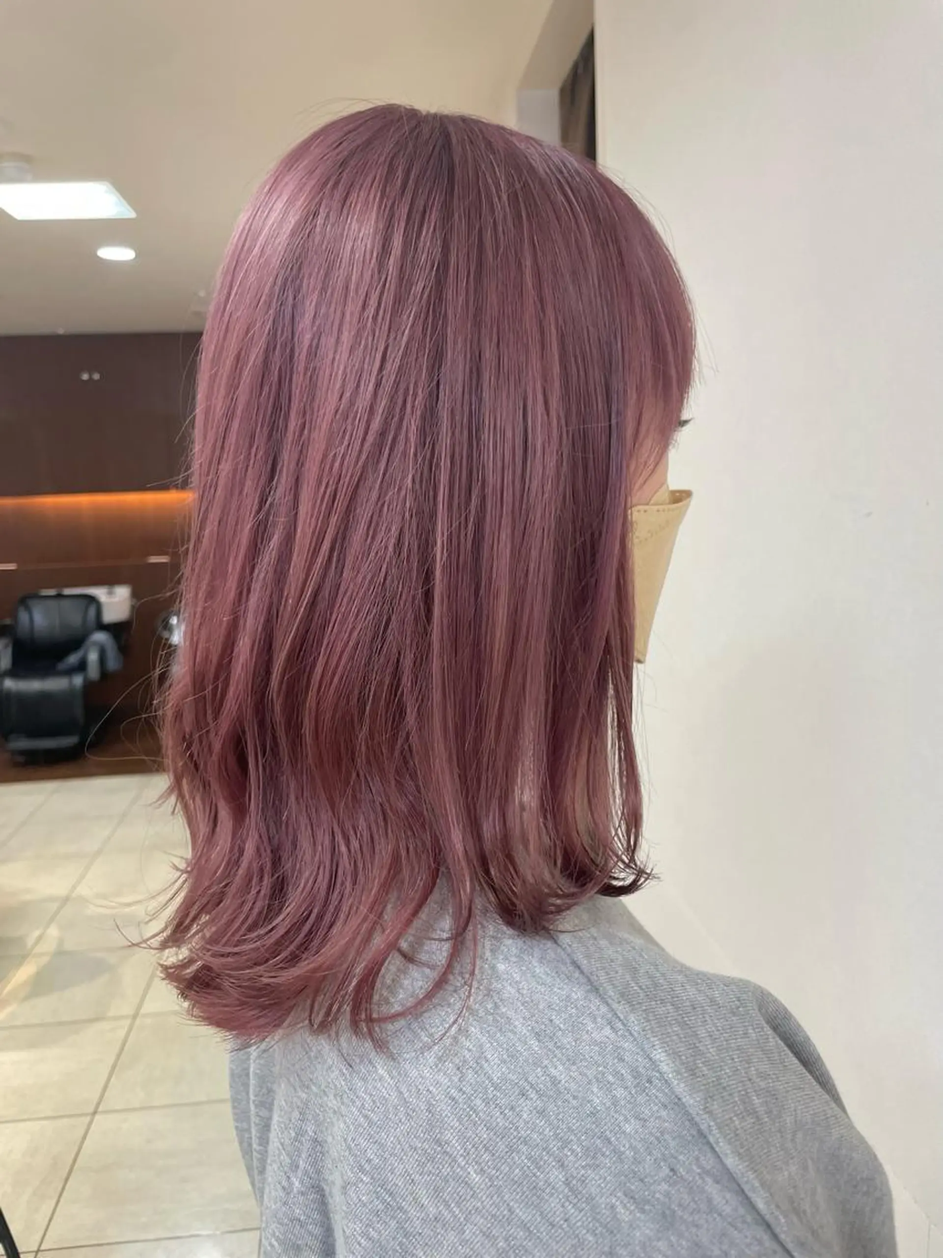 セミロング カラー ヘアアレンジ ヘアカラー トリートメント 【Sweep】おじま のぞみのヘアスタイル