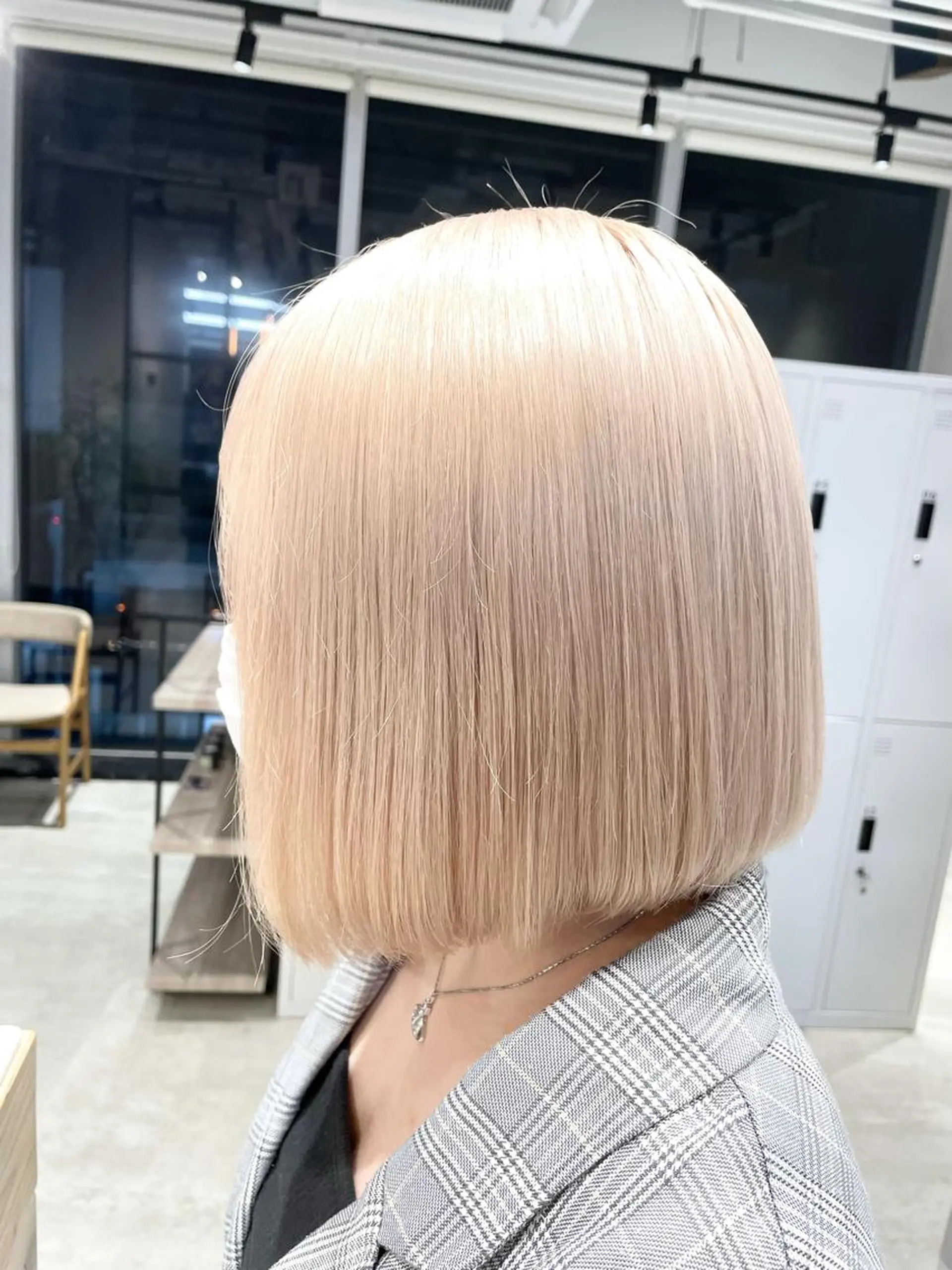 ショート カラー ヘアカラー トリートメント ヘアセット ハイトーン×レイヤー /遠藤将太のヘアスタイル