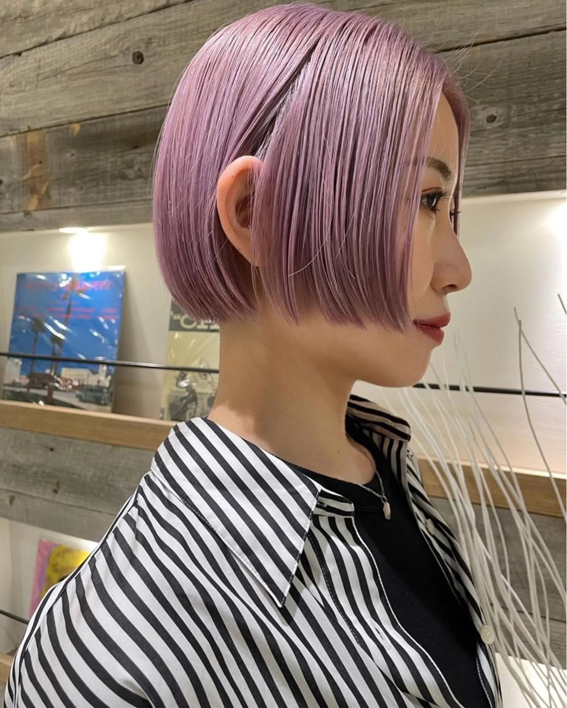 ショート カラー ブリーチ ケアブリーチ ハイトーンカラー ピンクカラー パープルカラー カット ヘアカラー トリートメント 村上雅人 ナチュラルモードのヘアスタイル