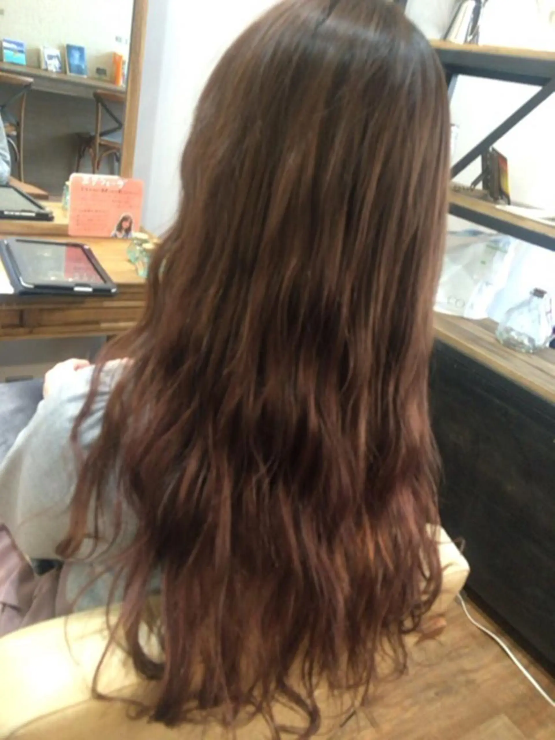 カラー 【mokuオーナー】 ちはるのヘアスタイル