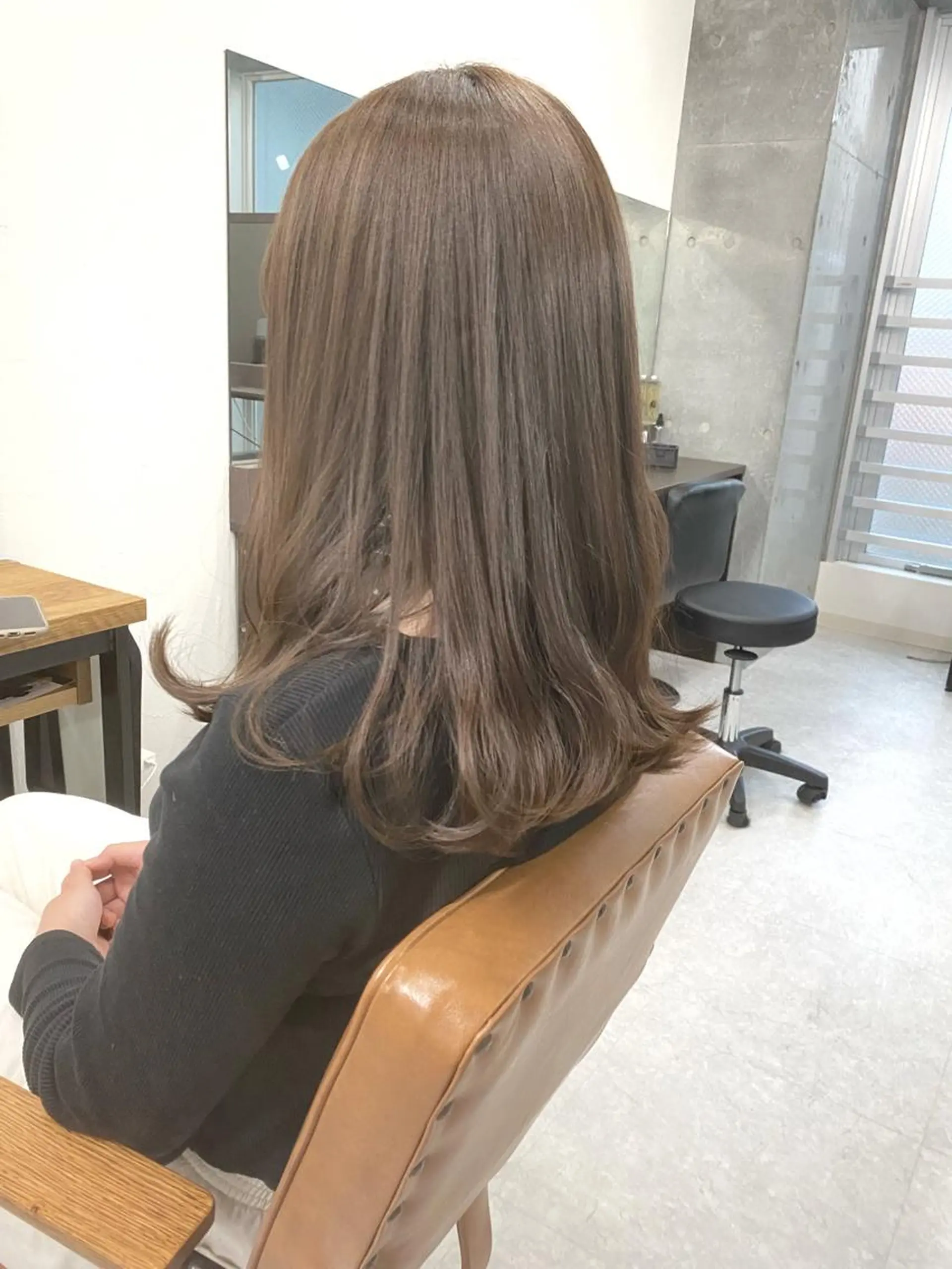 セミロング カラー ヘアアレンジ 🌷FUKA🌷 まろやかハイトーンのヘアスタイル