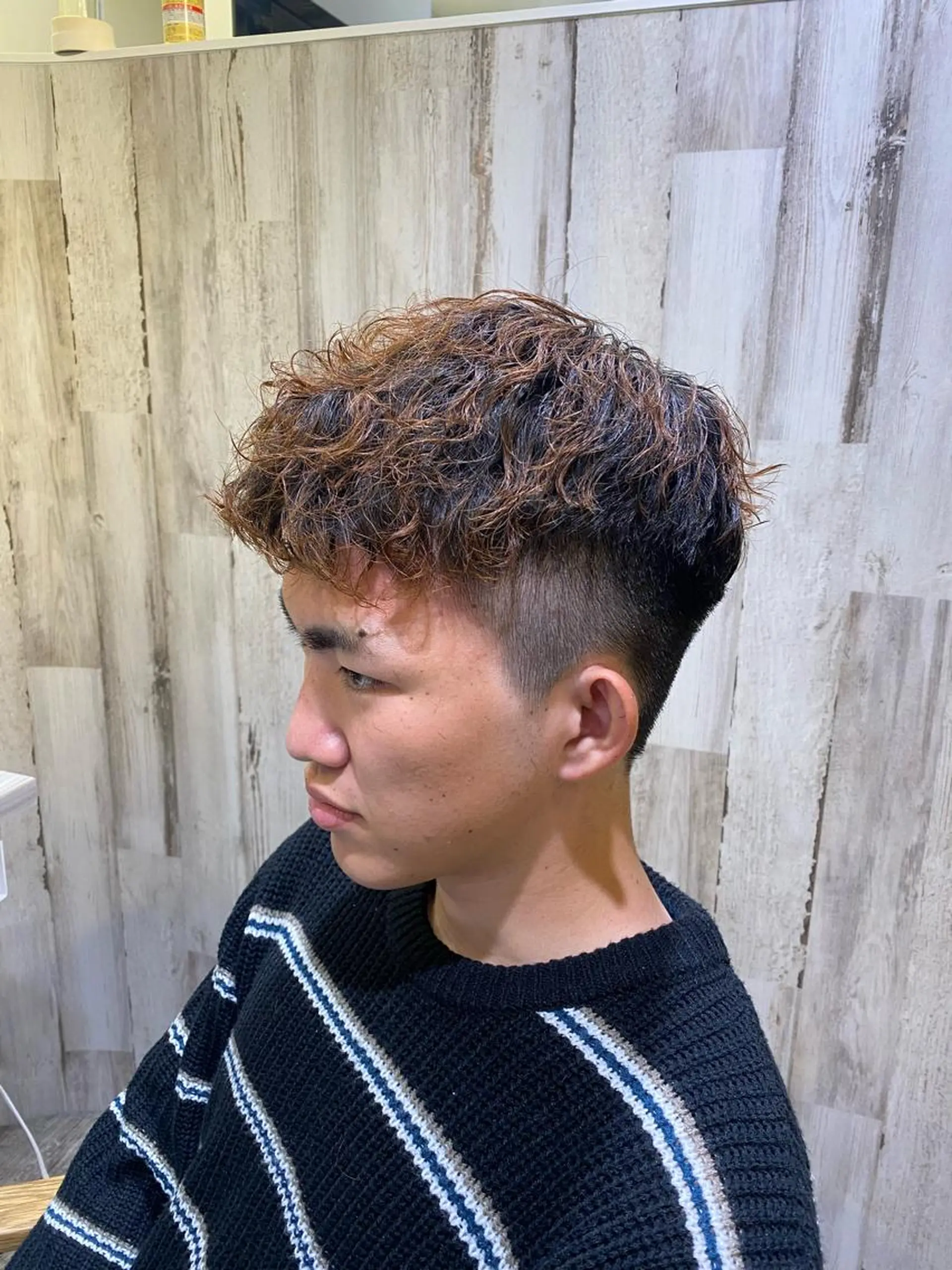 メンズ カット パーマ 西山 恵太郎のヘアスタイル