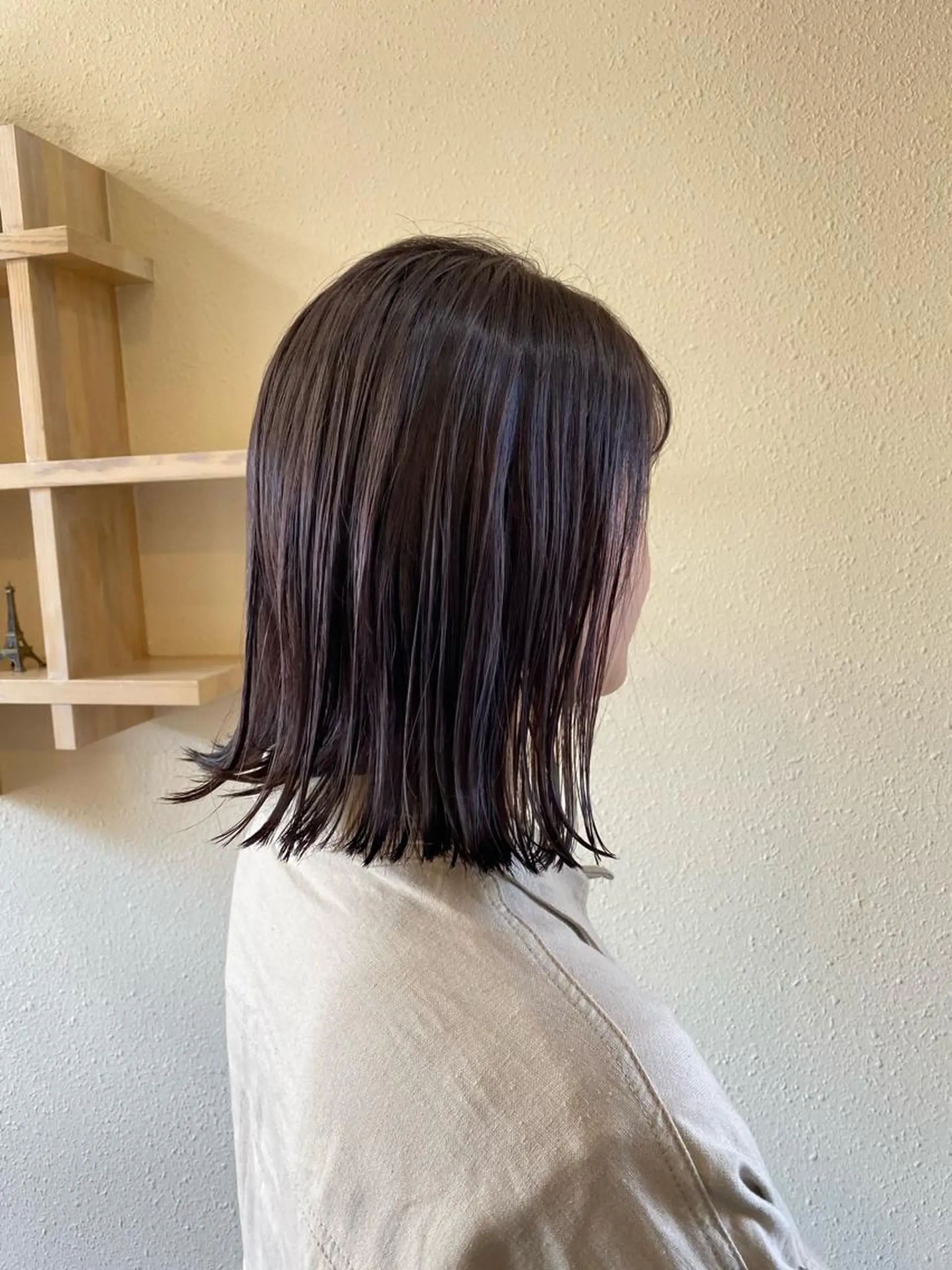 セミロング カラー 中川 茜里のヘアスタイル
