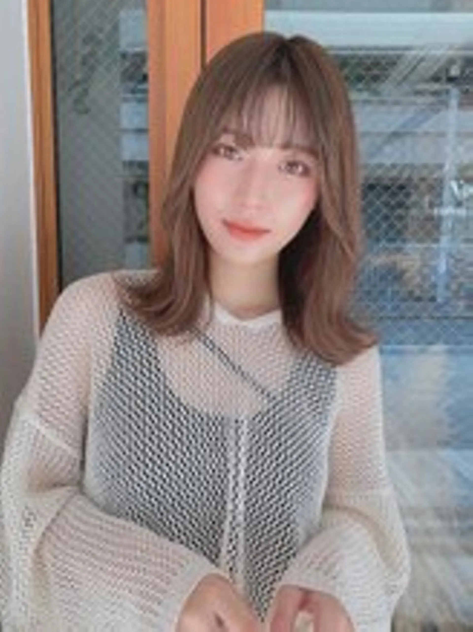 セミロング カラー rubik's京橋 店のヘアスタイル