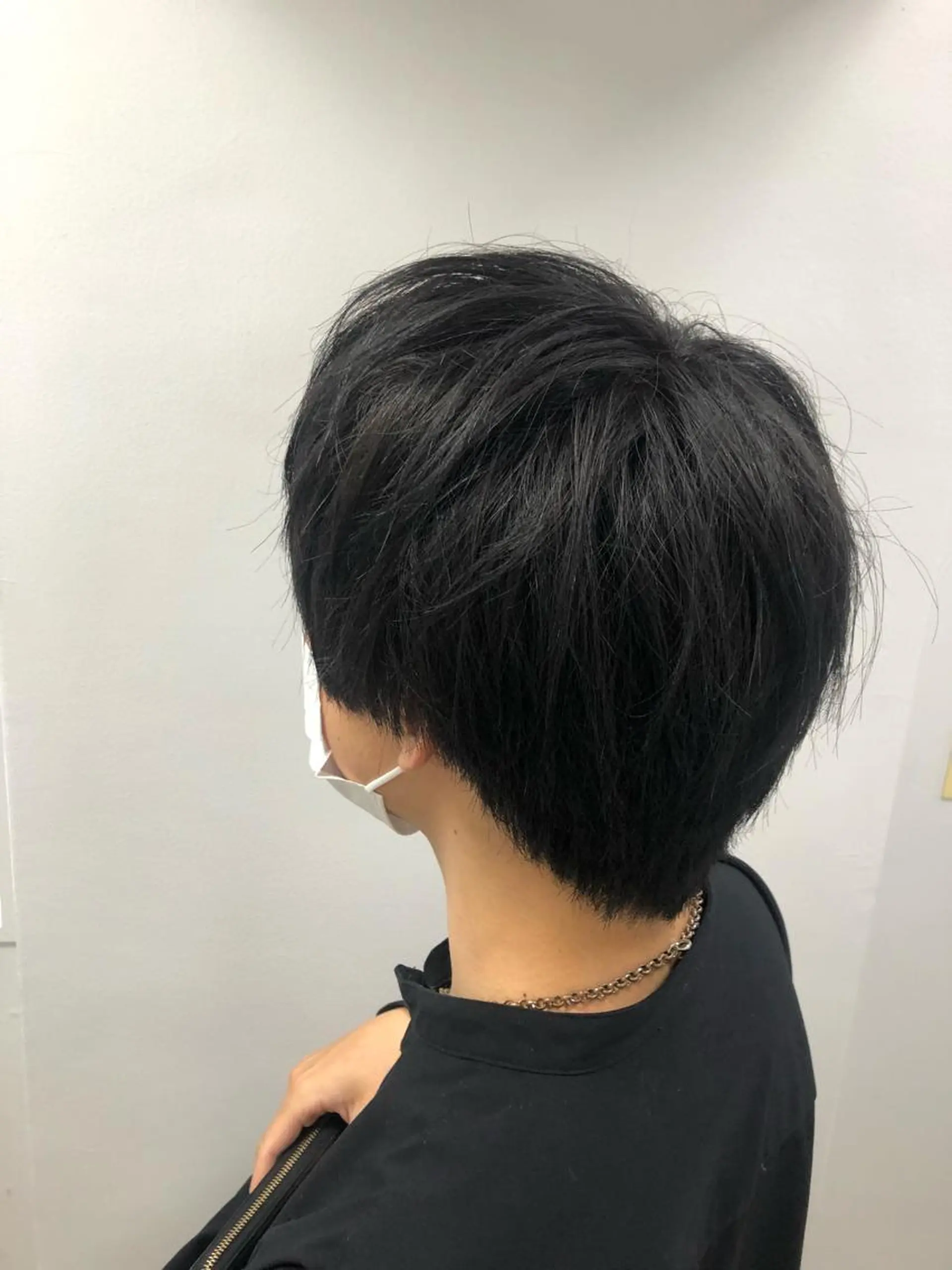 メンズ 寒色＆ブリーチ特化 寒色MiOのヘアスタイル