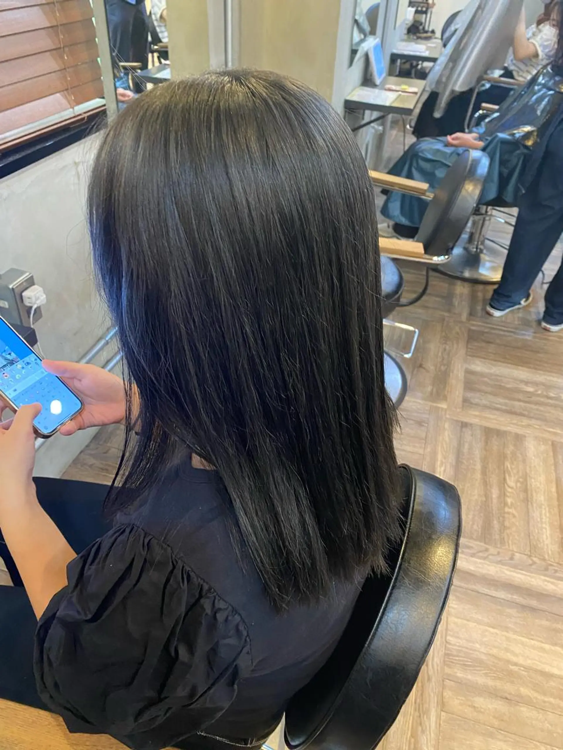 ミディアム カラー ブリーチ 宍倉 輝信のヘアスタイル