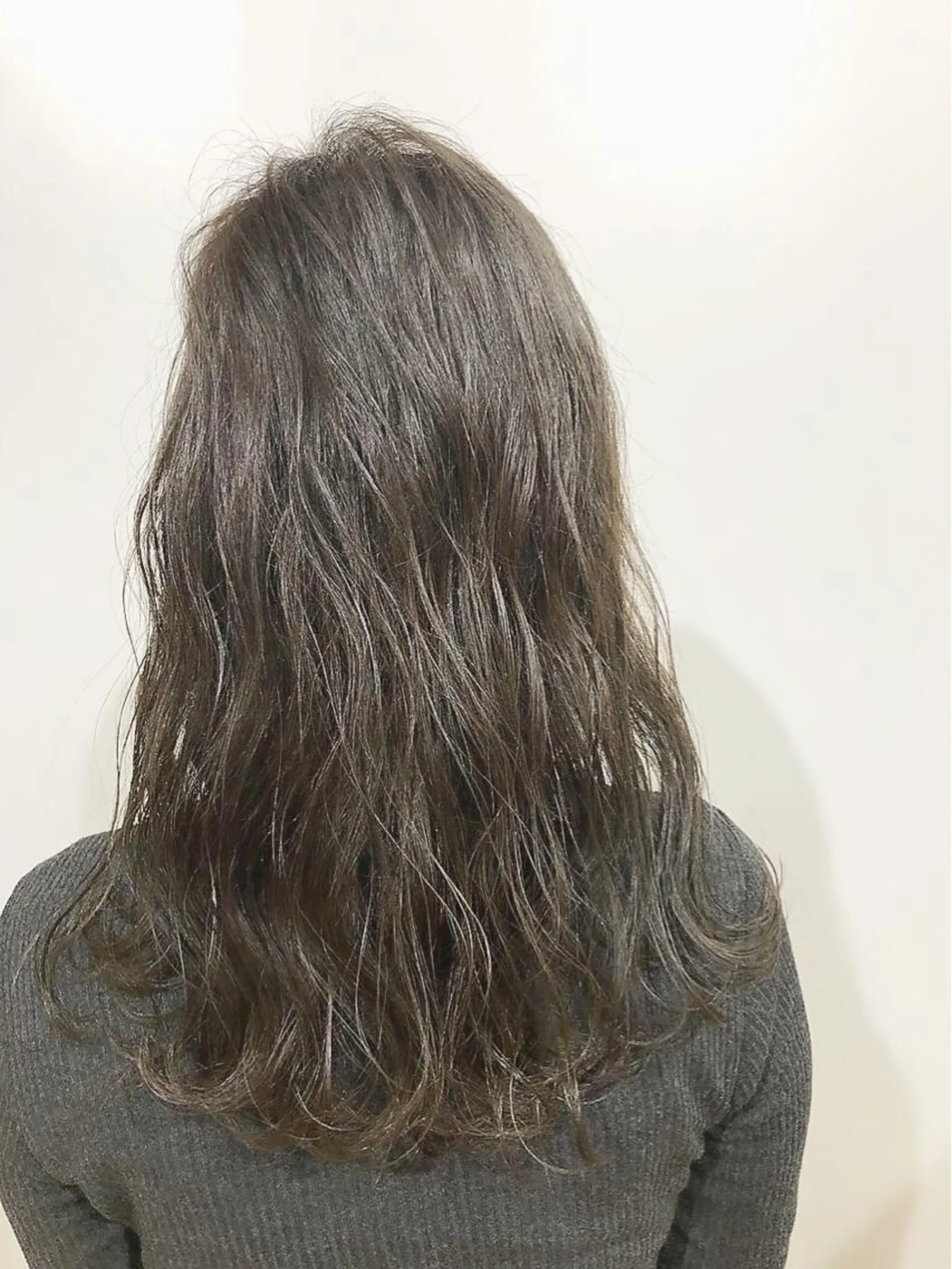 セミロング カラー カット パーマ イメチェン☆丁寧接客 田中 優貴のヘアスタイル