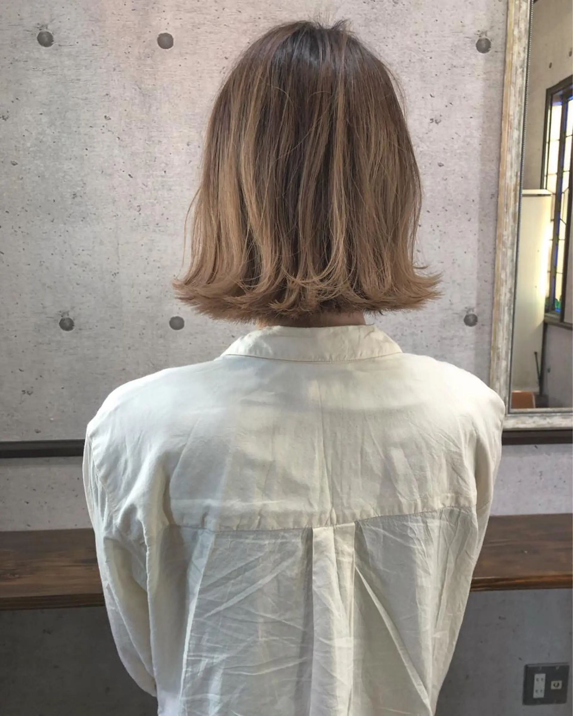 ショート カット 江原 彩華のヘアスタイル