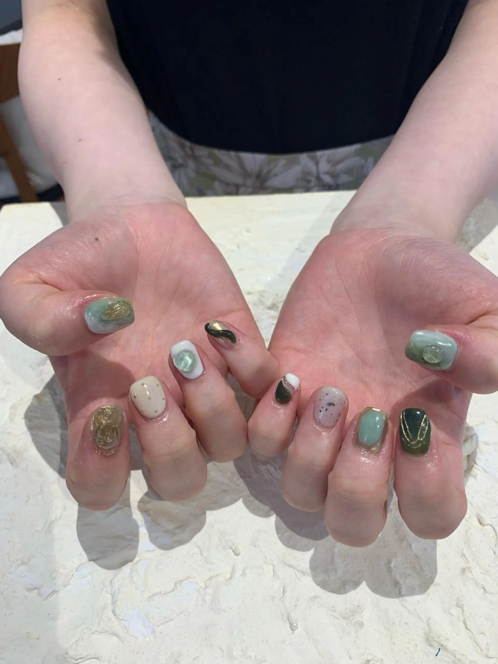 ネイル マキノ ユイのネイルデザイン