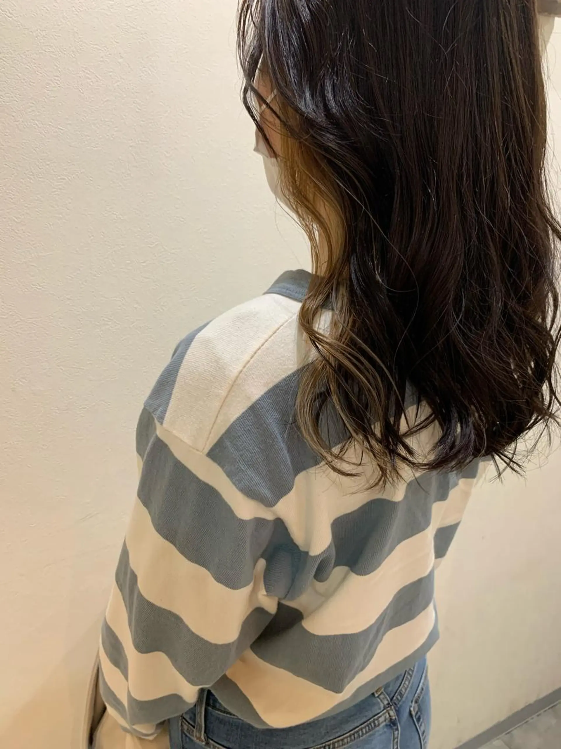ロング カラー ベージュカラー ブラウンカラー チョコレートブラウン ホワイトベージュ ヘアカラー Topstylist HARUのヘアスタイル