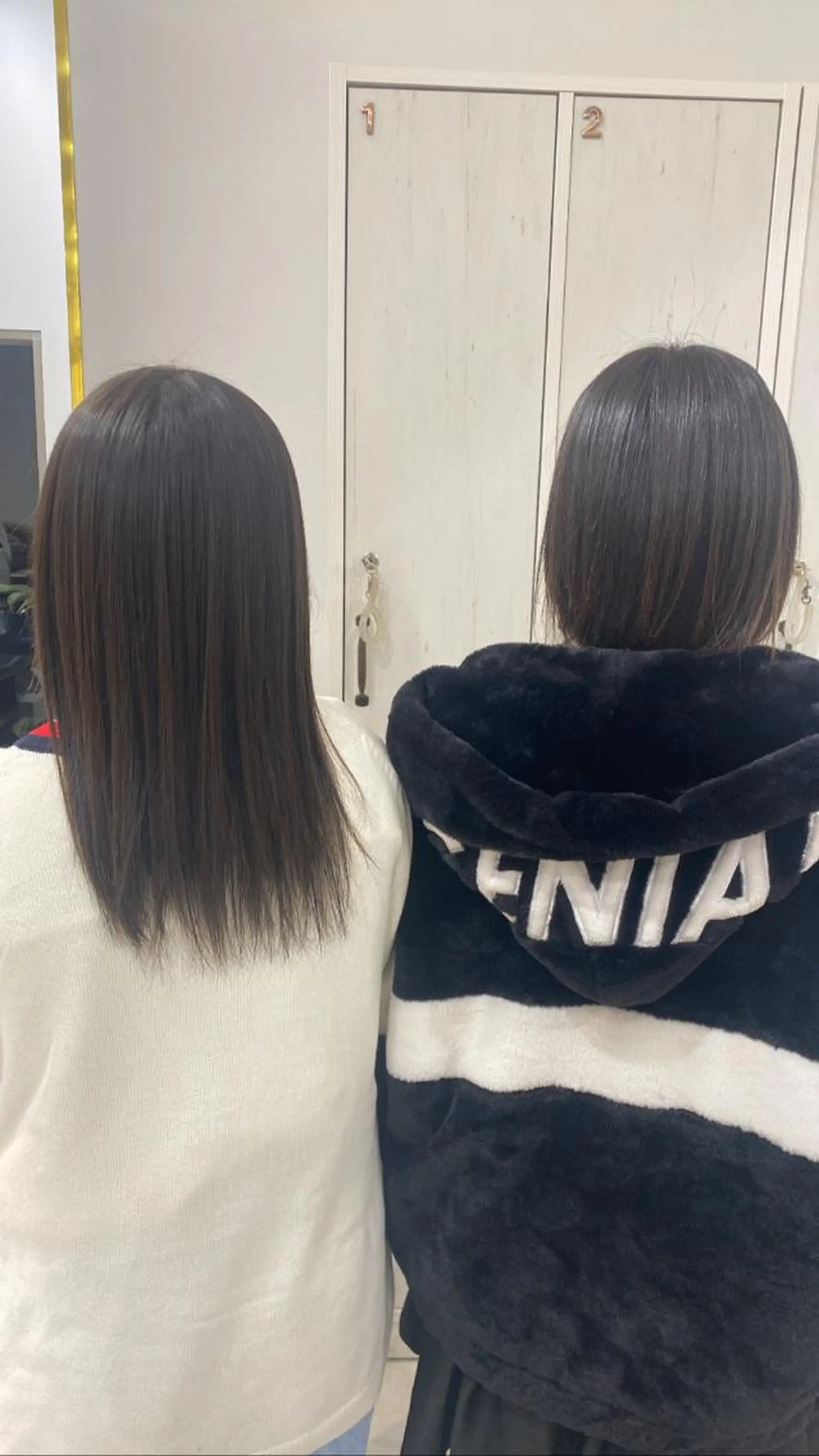 ミディアム ヘアカラー 山﨑 燦人のヘアスタイル