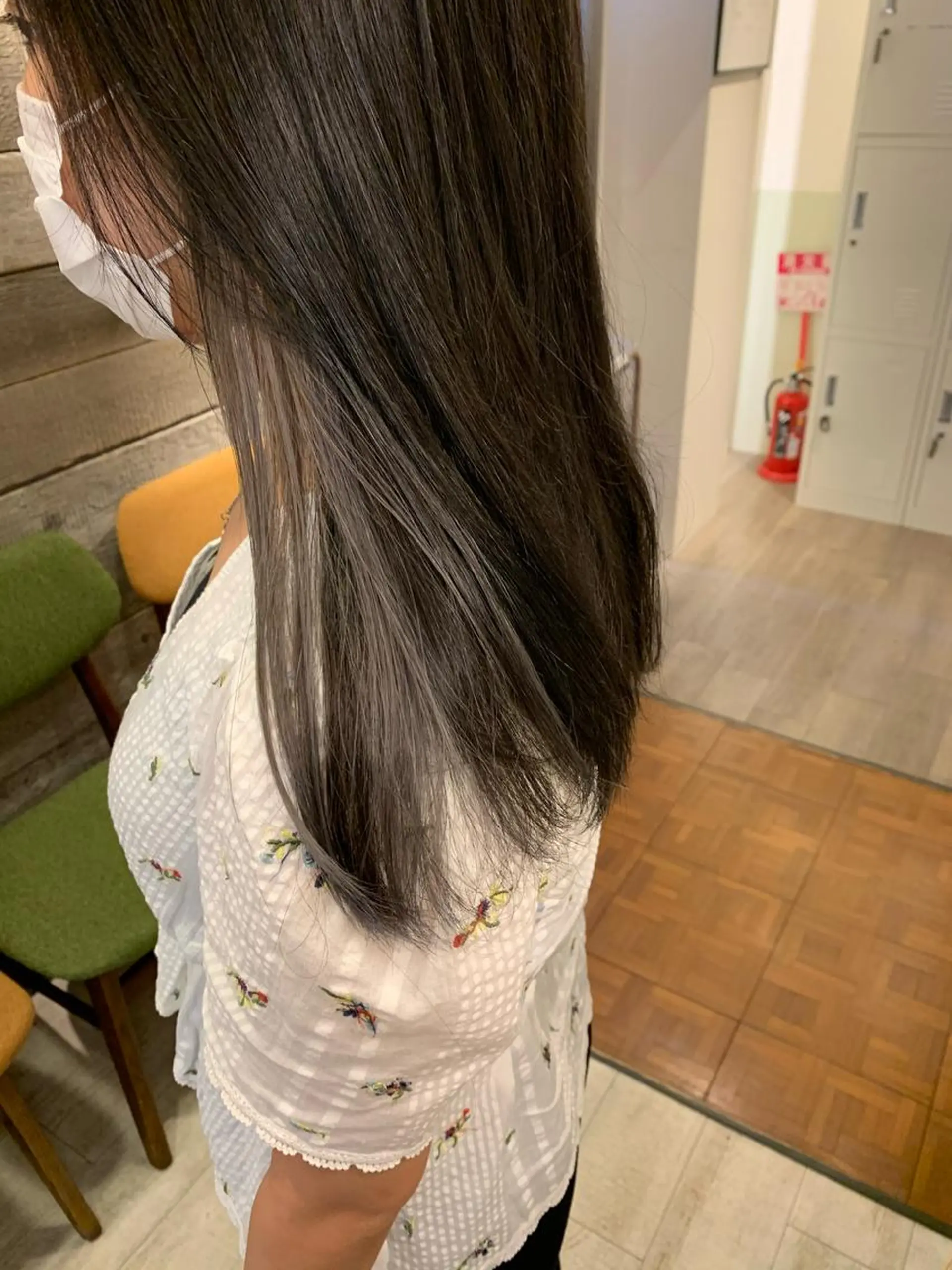 セミロング カラー ヘアアレンジ ヘアカラー kei🤎ベージュ /透明感カラー/博多のヘアスタイル