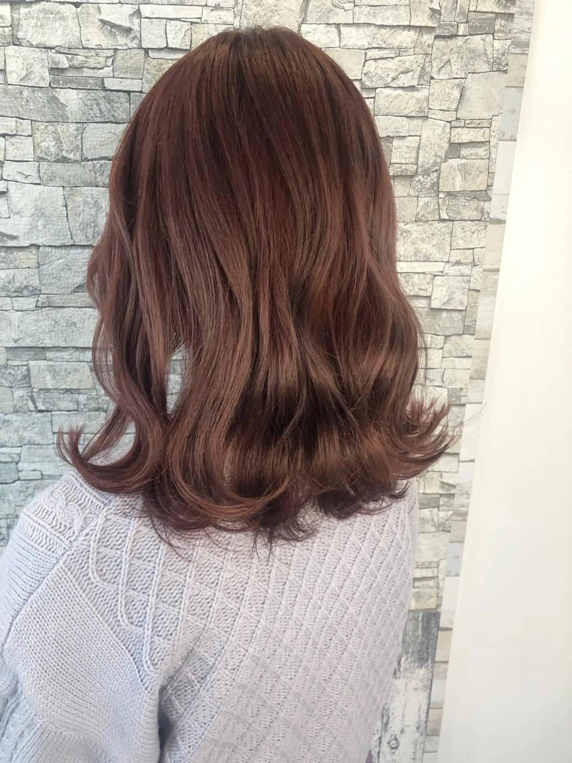 セミロング L'wis所属・🪄🫧ハイトーン/ 乙津茜🐰L'wisのヘアスタイル