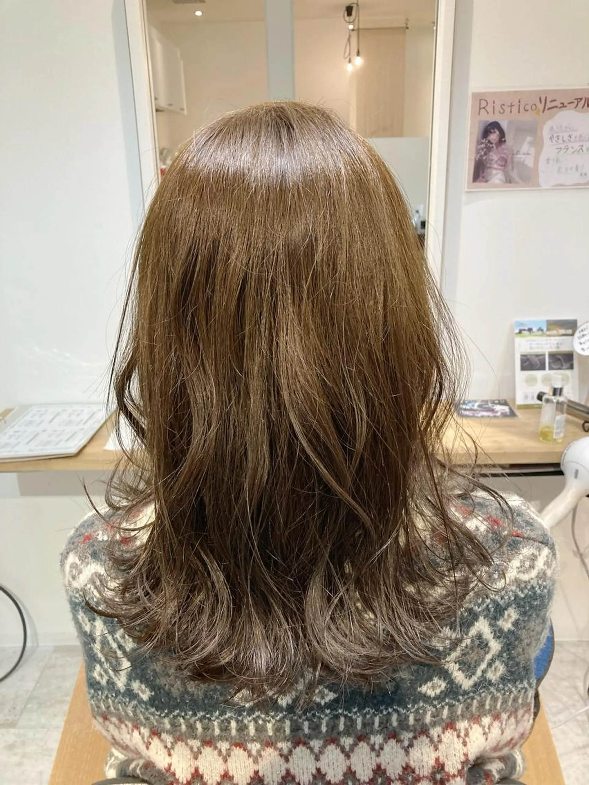 ミディアム カラー グレージュ オリーブグレージュ オリーブグレー 【女性指名No.1】 西口直子のヘアスタイル