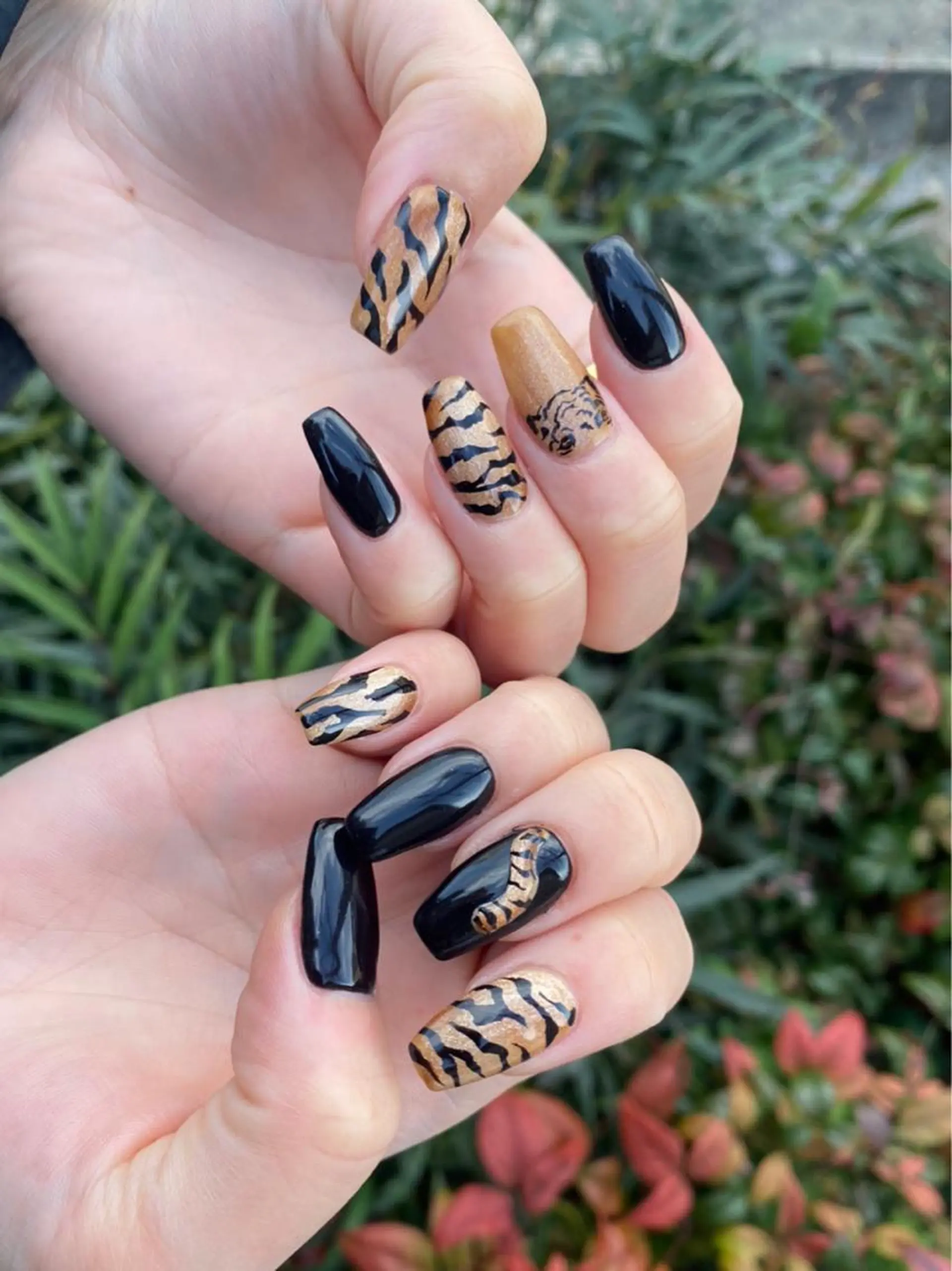 ネイル マグネットネイル ハンドネイル ëmma nail_ by chulaのネイルデザイン