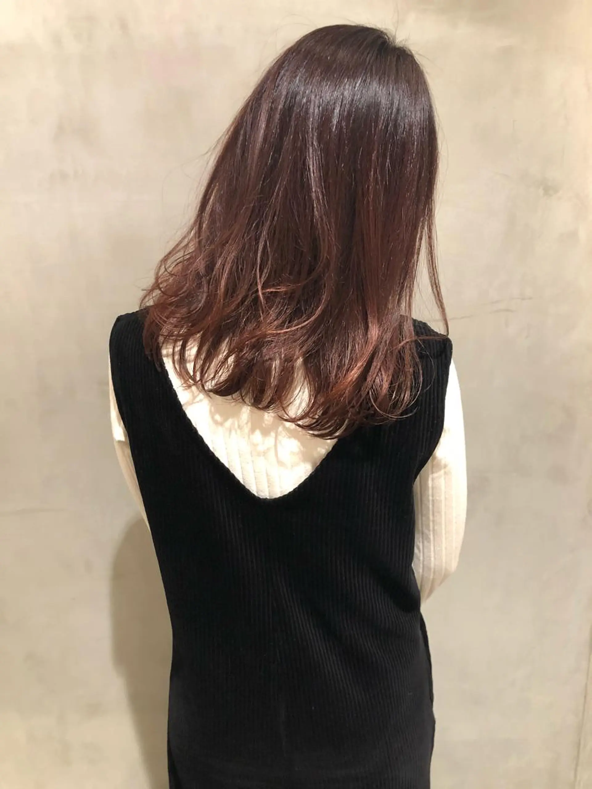 ミディアム カラー ピンクカラー ヘアカラー トリートメント 大西 直人のヘアスタイル