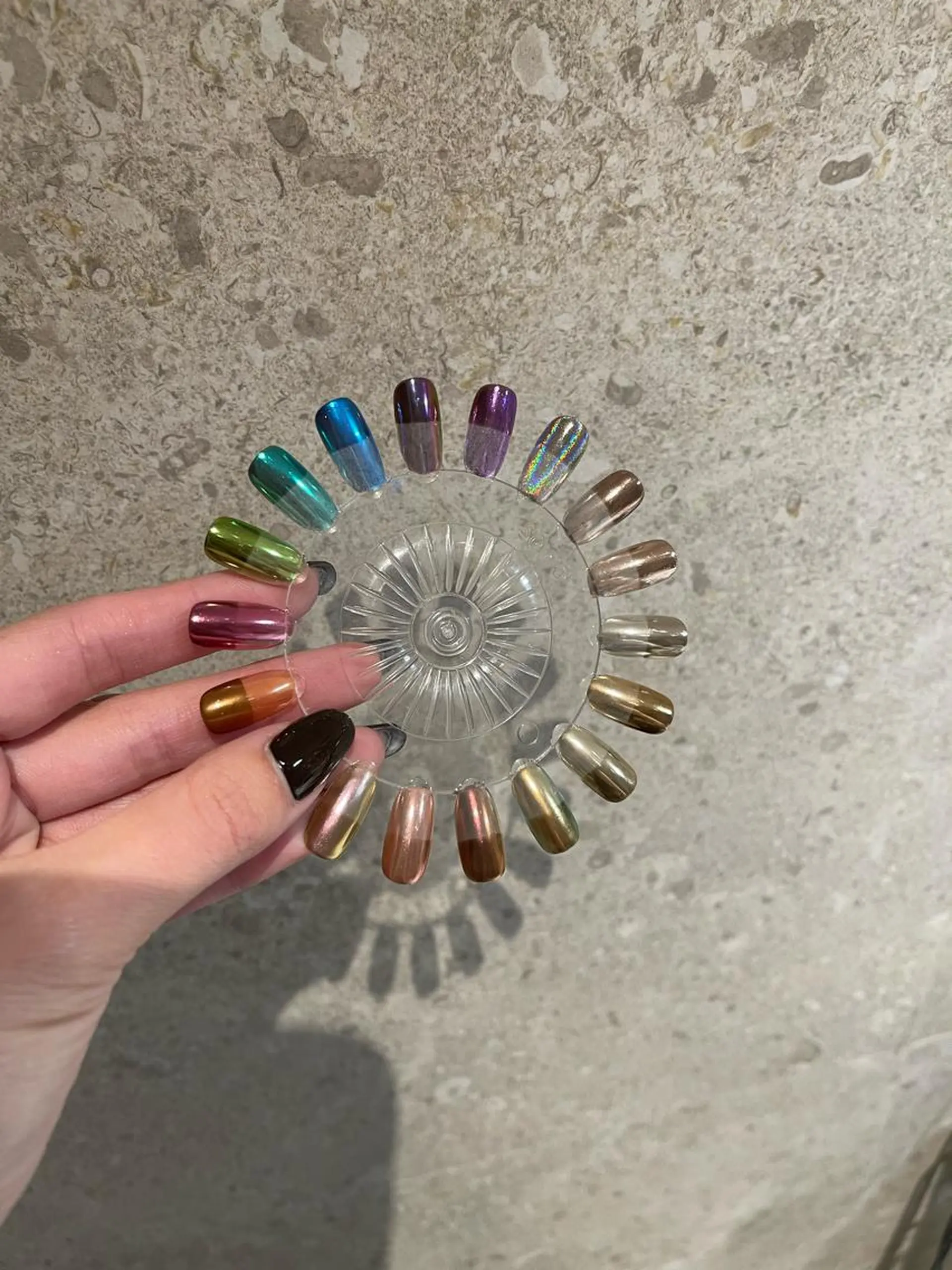 ネイル ハンドネイル ハンドケア lily 立川 MIZUKIのネイルデザイン