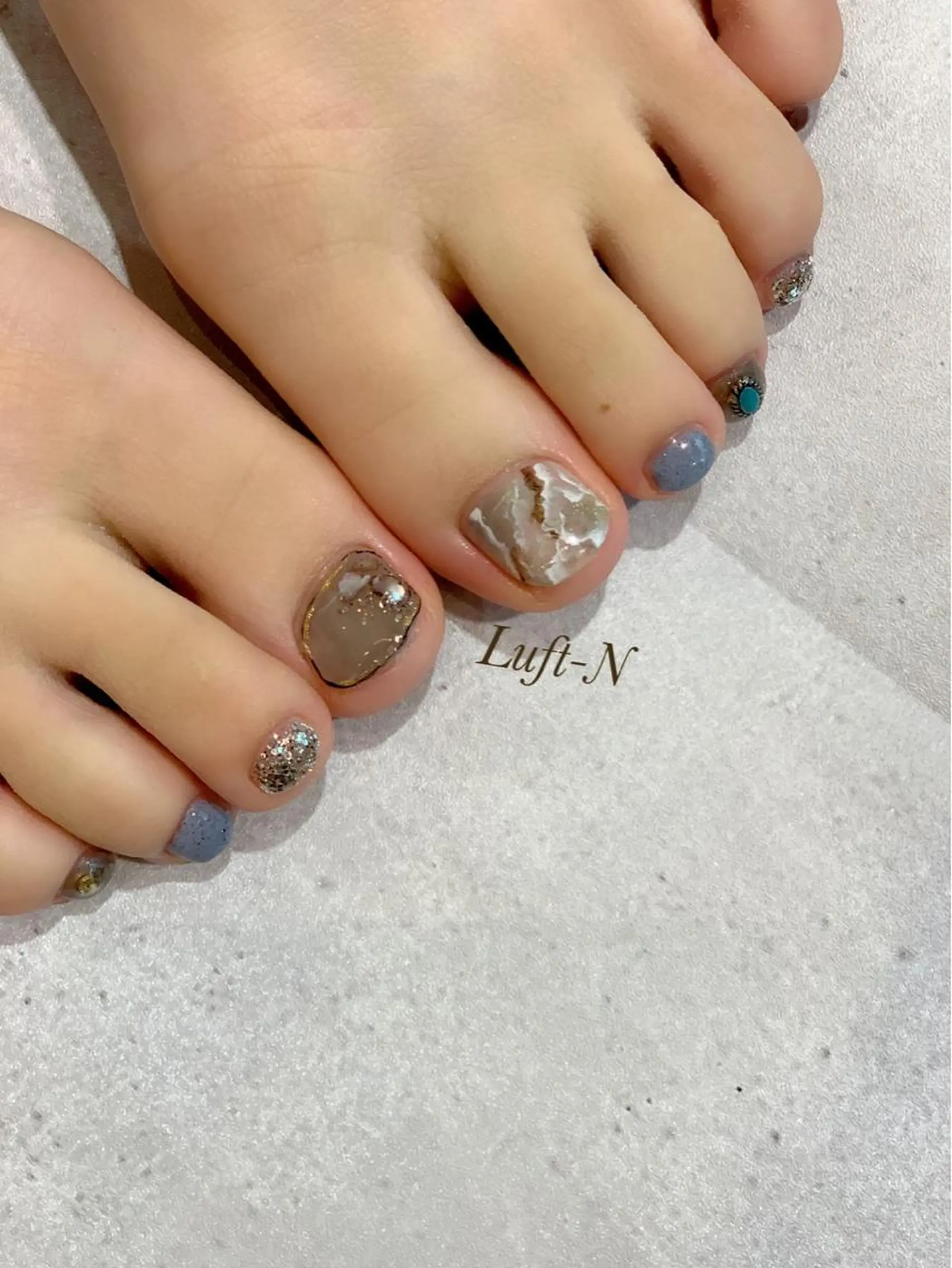 ネイル Nail's Cecile所属・Cecile Rieのネイルデザイン