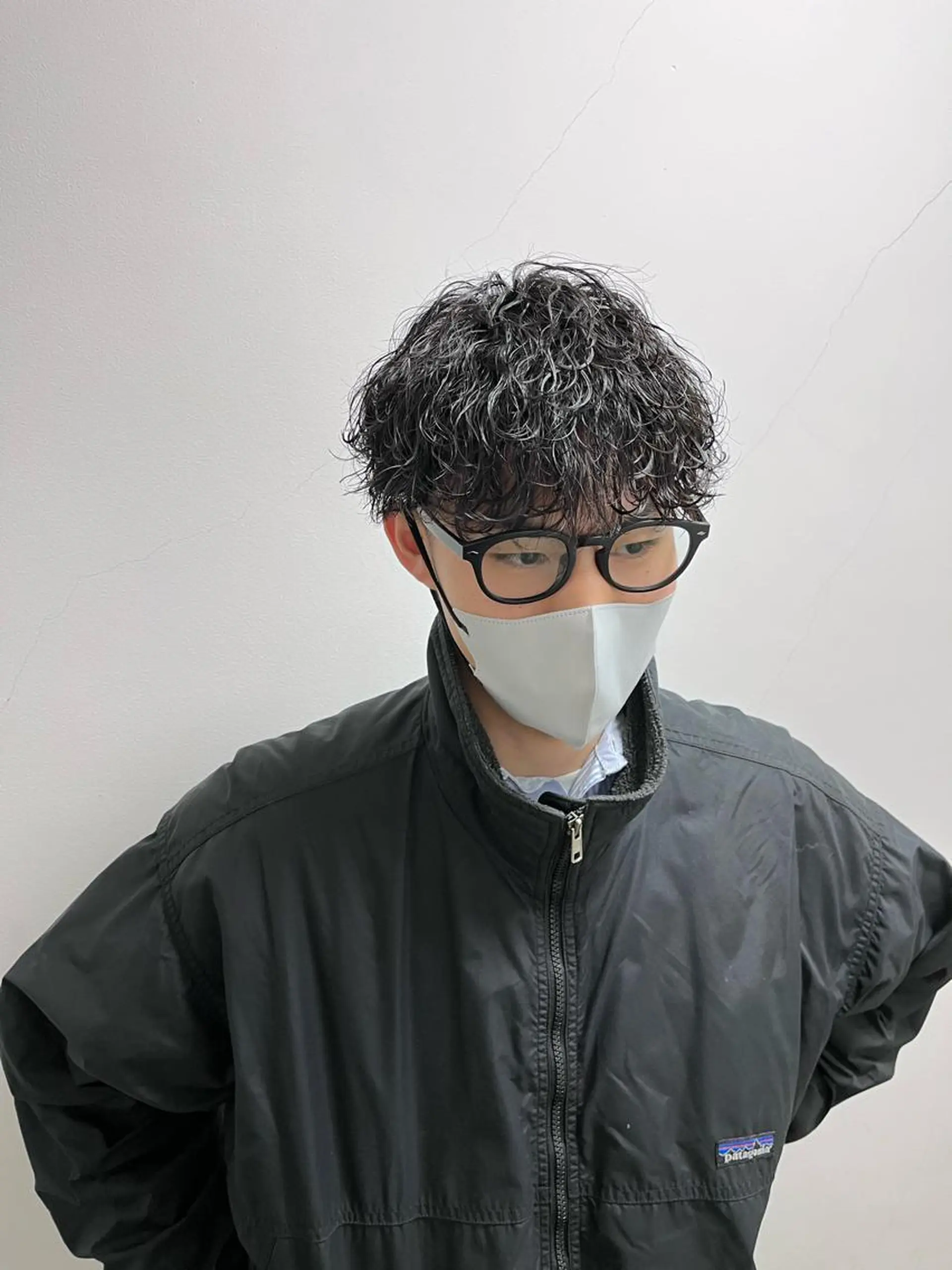 ショート パーマ メンズ 嵯峨 大地／パーマ／ ハード系／特殊系のヘアスタイル