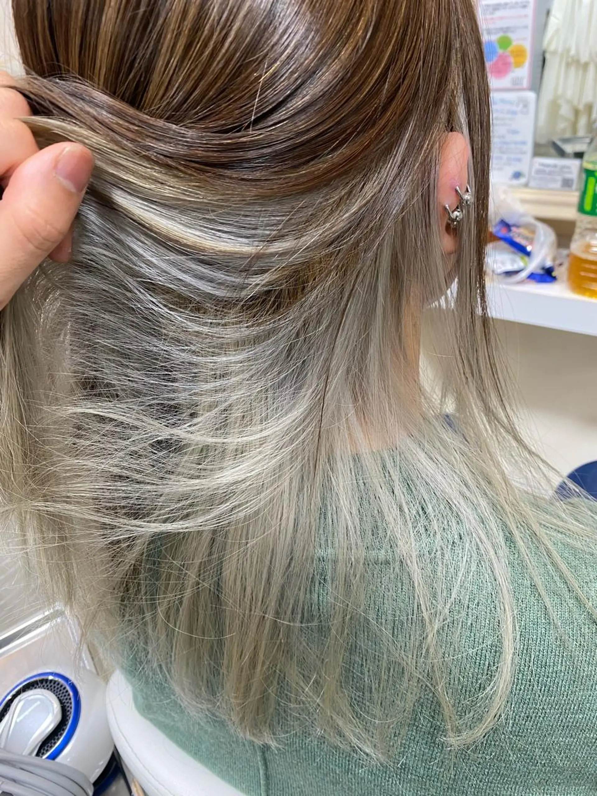 セミロング カット ヘアカラー トリートメント 市川 博紀 店長のヘアスタイル