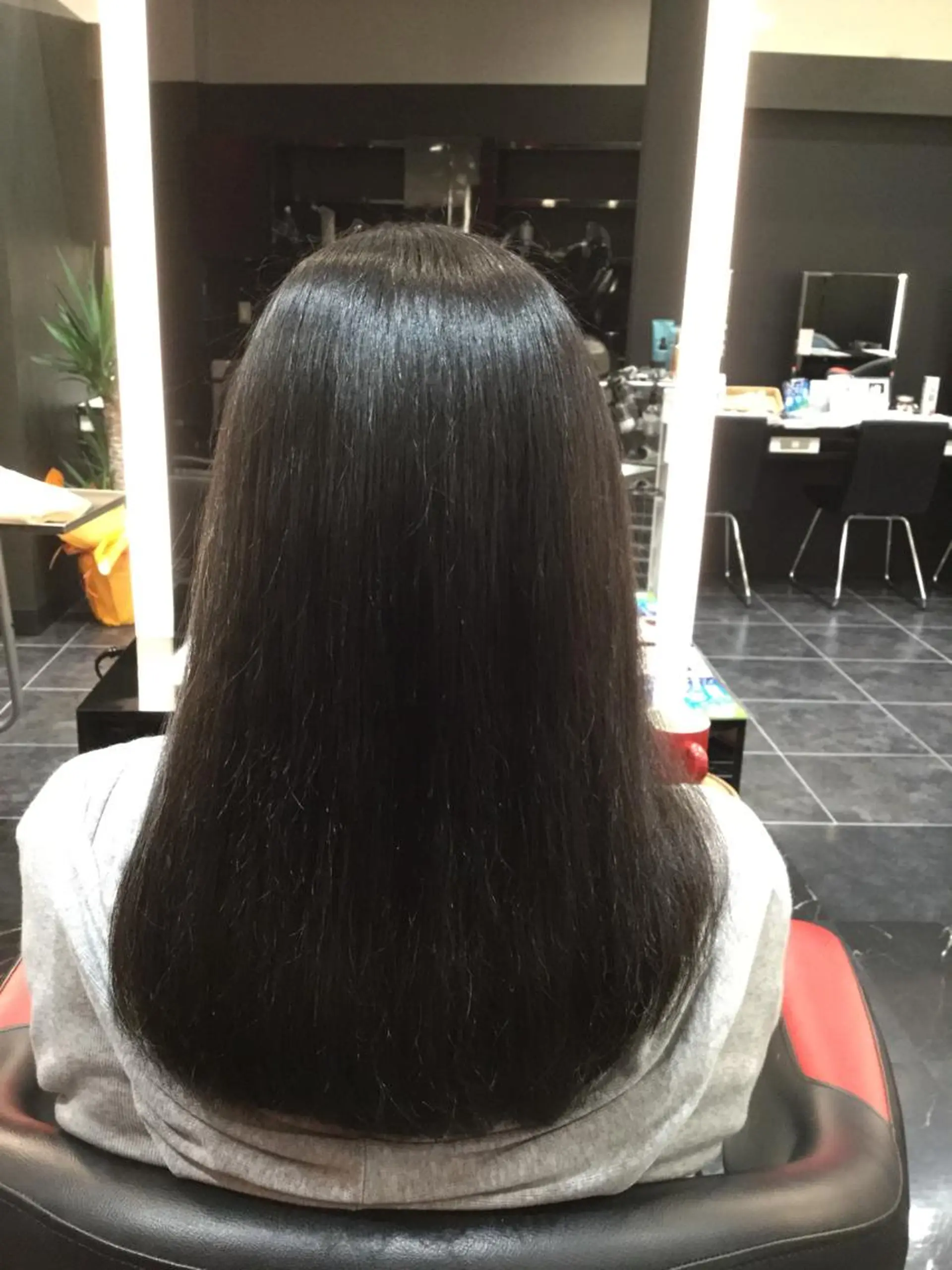 ロング カラー Annon プライベートサロンのヘアスタイル