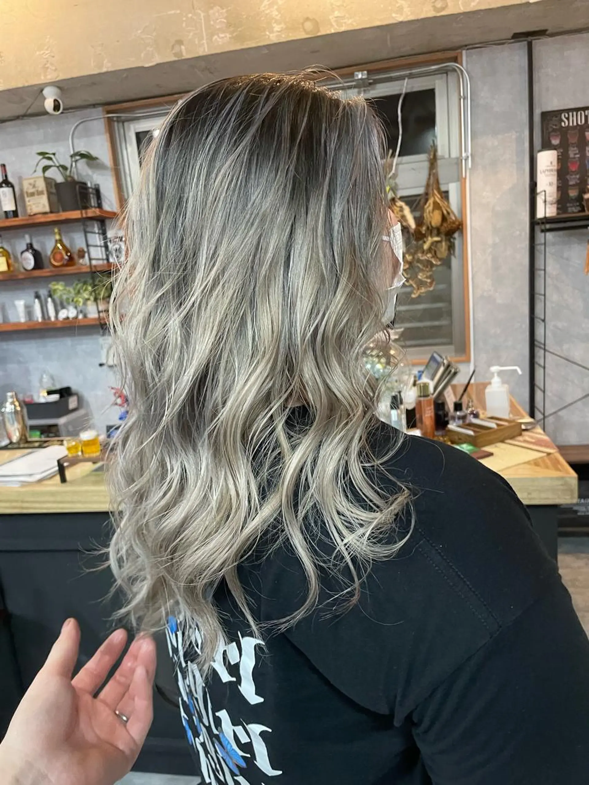 ロング アッシュ 韓国風カラー ボブ ハイライト 韓国風ヘア andKおもろまち店 艶ダブルカラー✨のヘアスタイル