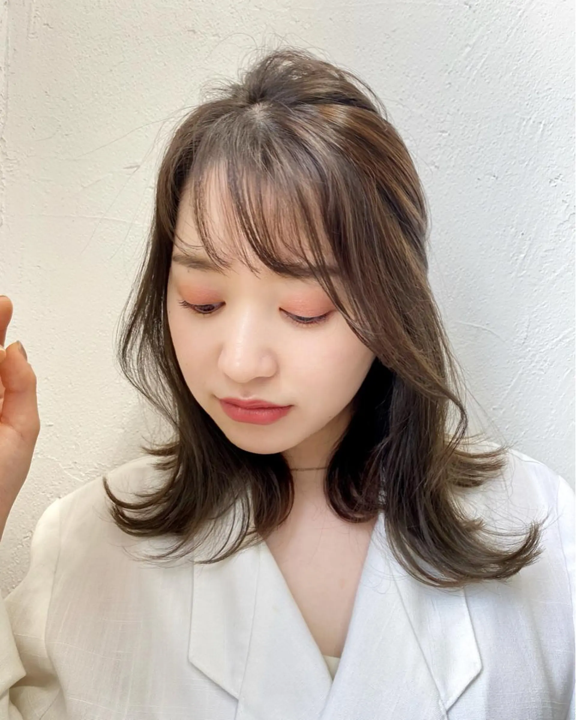 ミディアム カット ヘアカラー トリートメント 榎園 由美のヘアスタイル