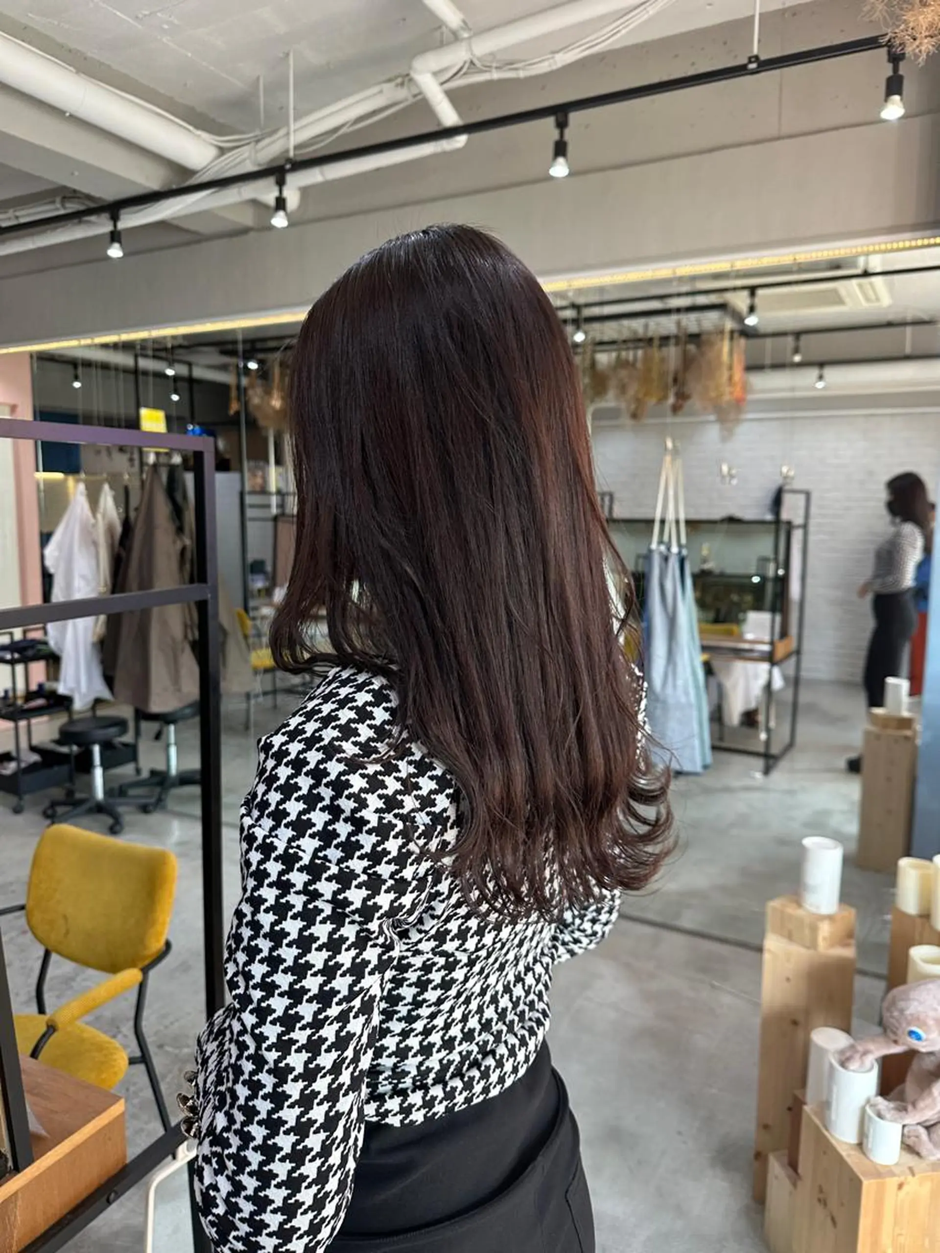 ロング 十倉 朱莉のヘアスタイル