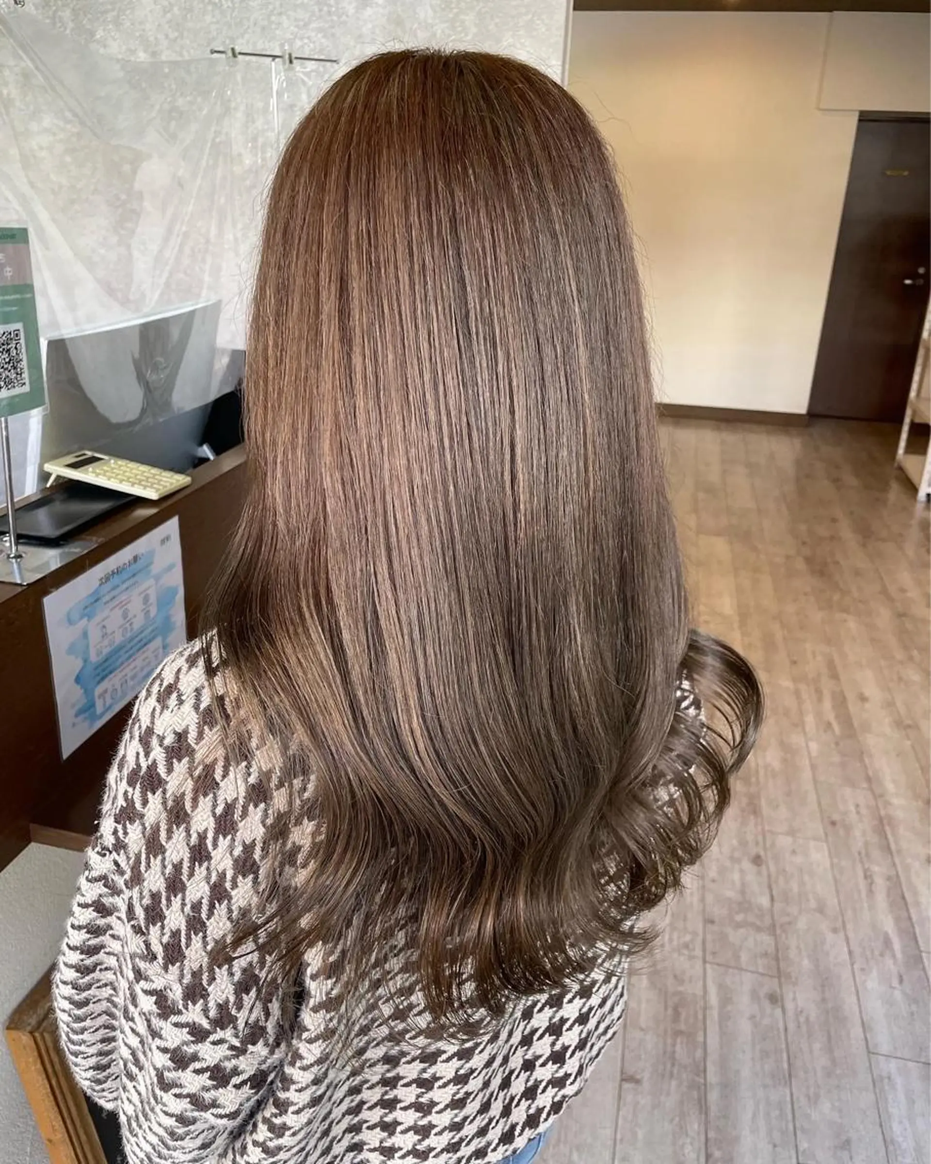 セミロング カラー ベージュカラー オリーブベージュ 🫧ヒシダアキ taboo.i🫧のヘアスタイル