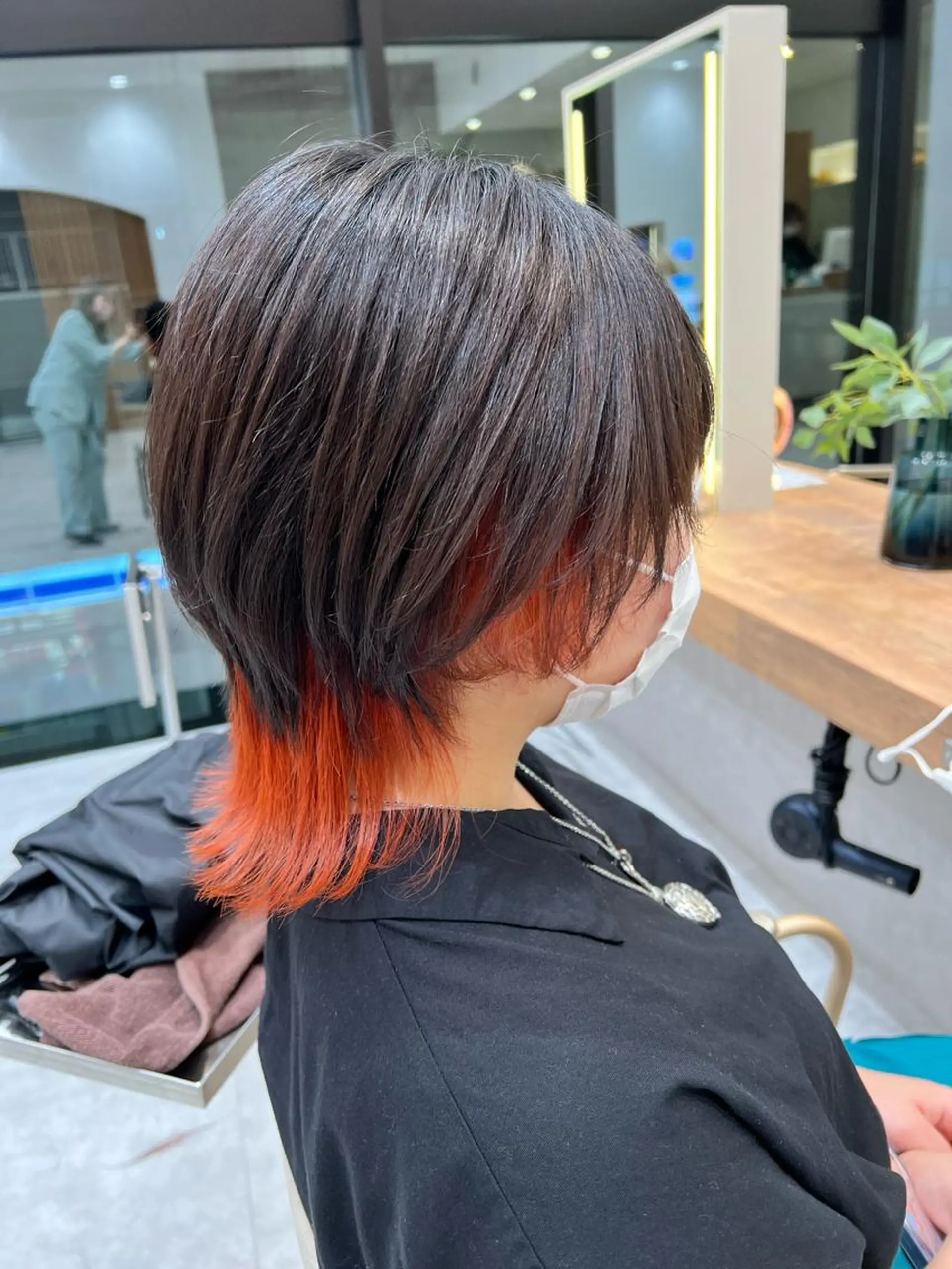 ミディアム カラー 一ノ瀬 蘭のヘアスタイル