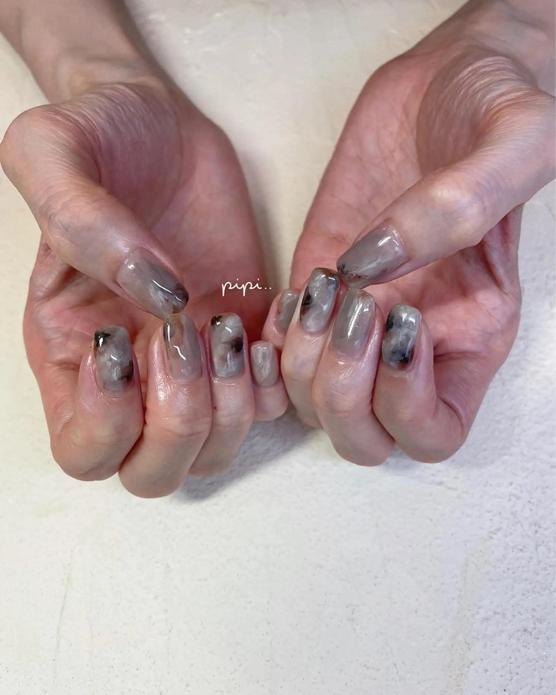 ミディアム ネイル pipi..所属・pipi ..のネイルデザイン