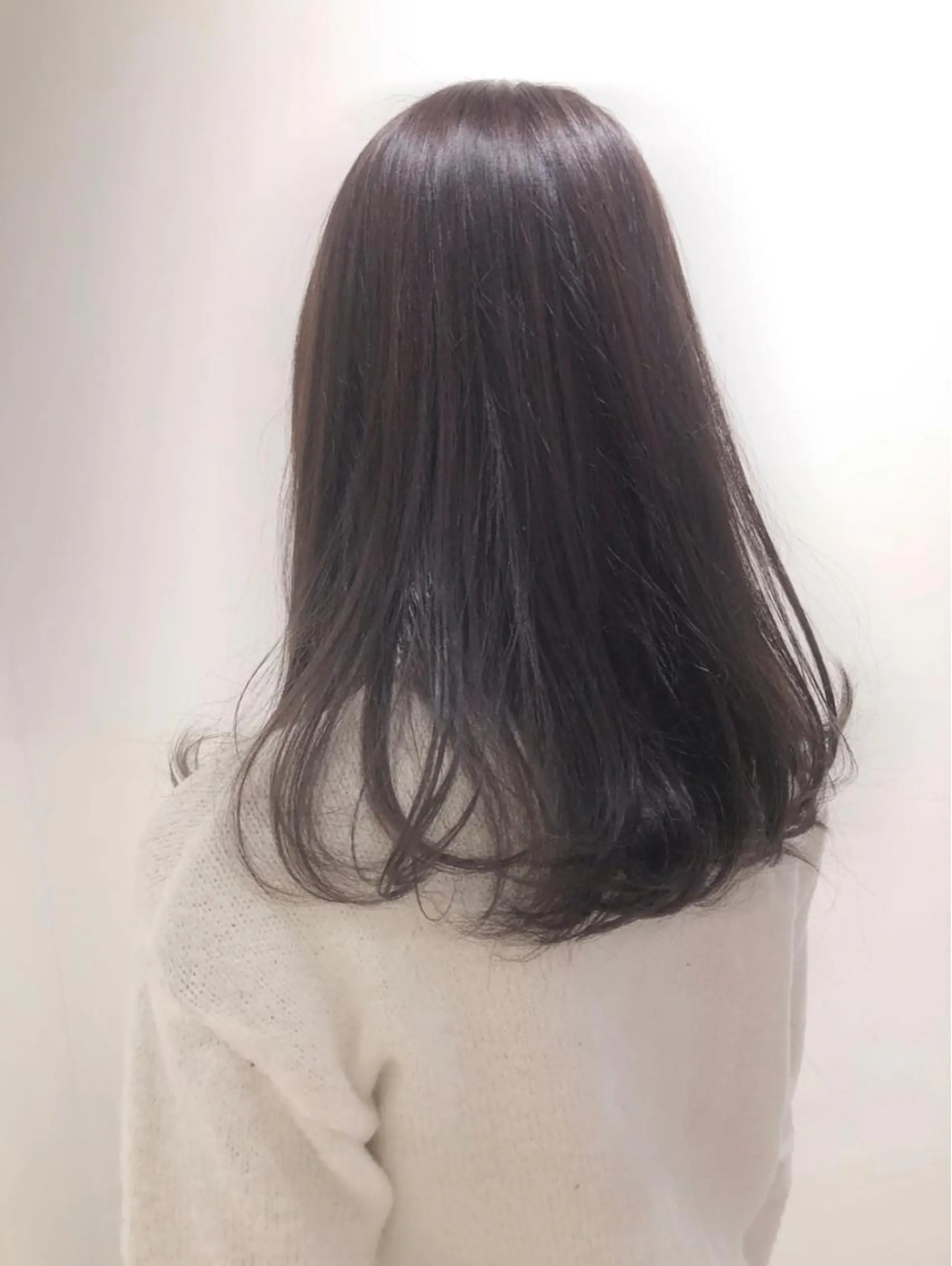 セミロング カラー カット ヘアカラー トリートメント ヘッドスパ ｋｉｋｉ．所属・早田 遥 🍊.のヘアスタイル