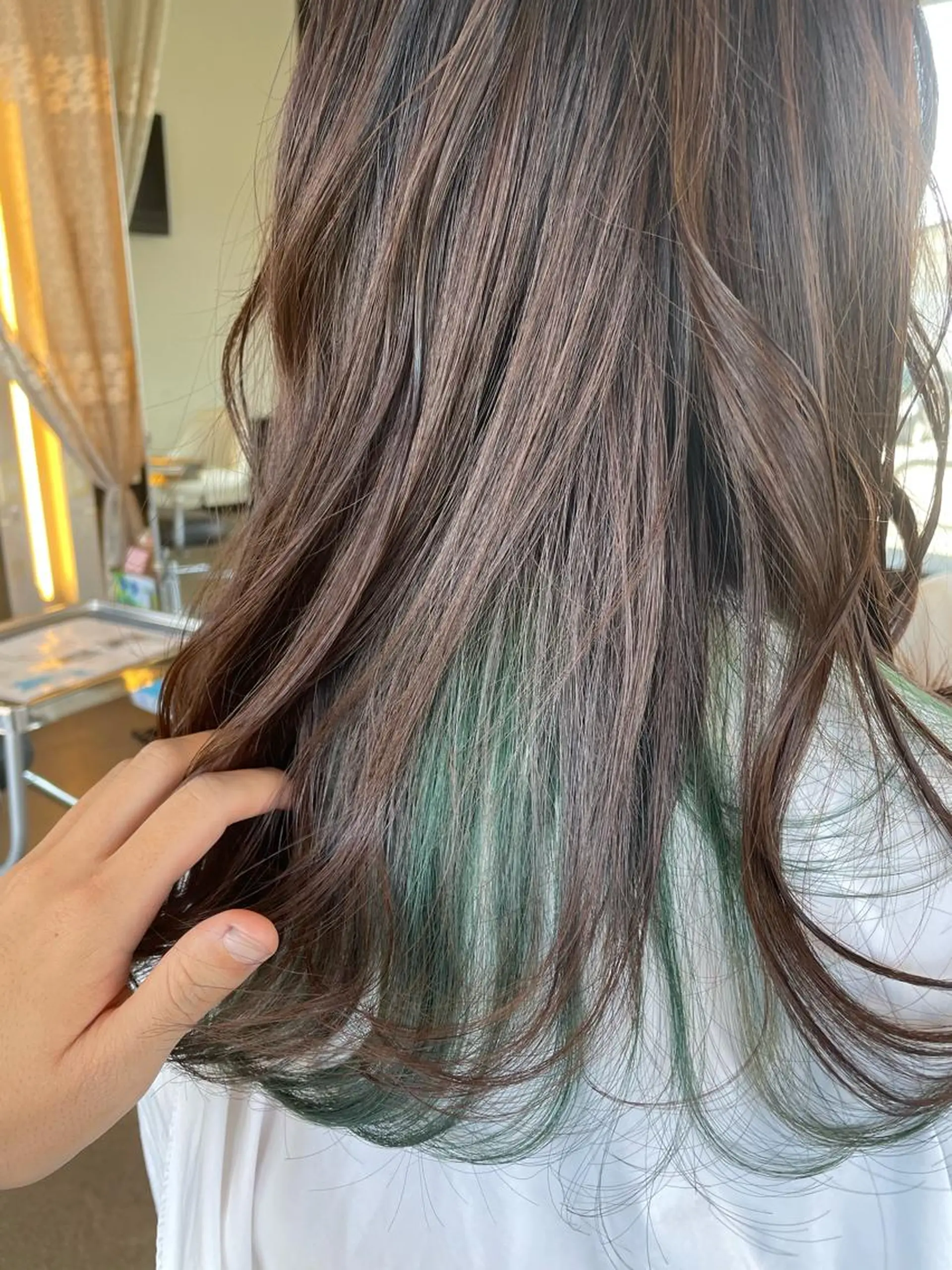 ミディアム カラー エメラルドグリーン ✨三澤 舜✨のヘアスタイル