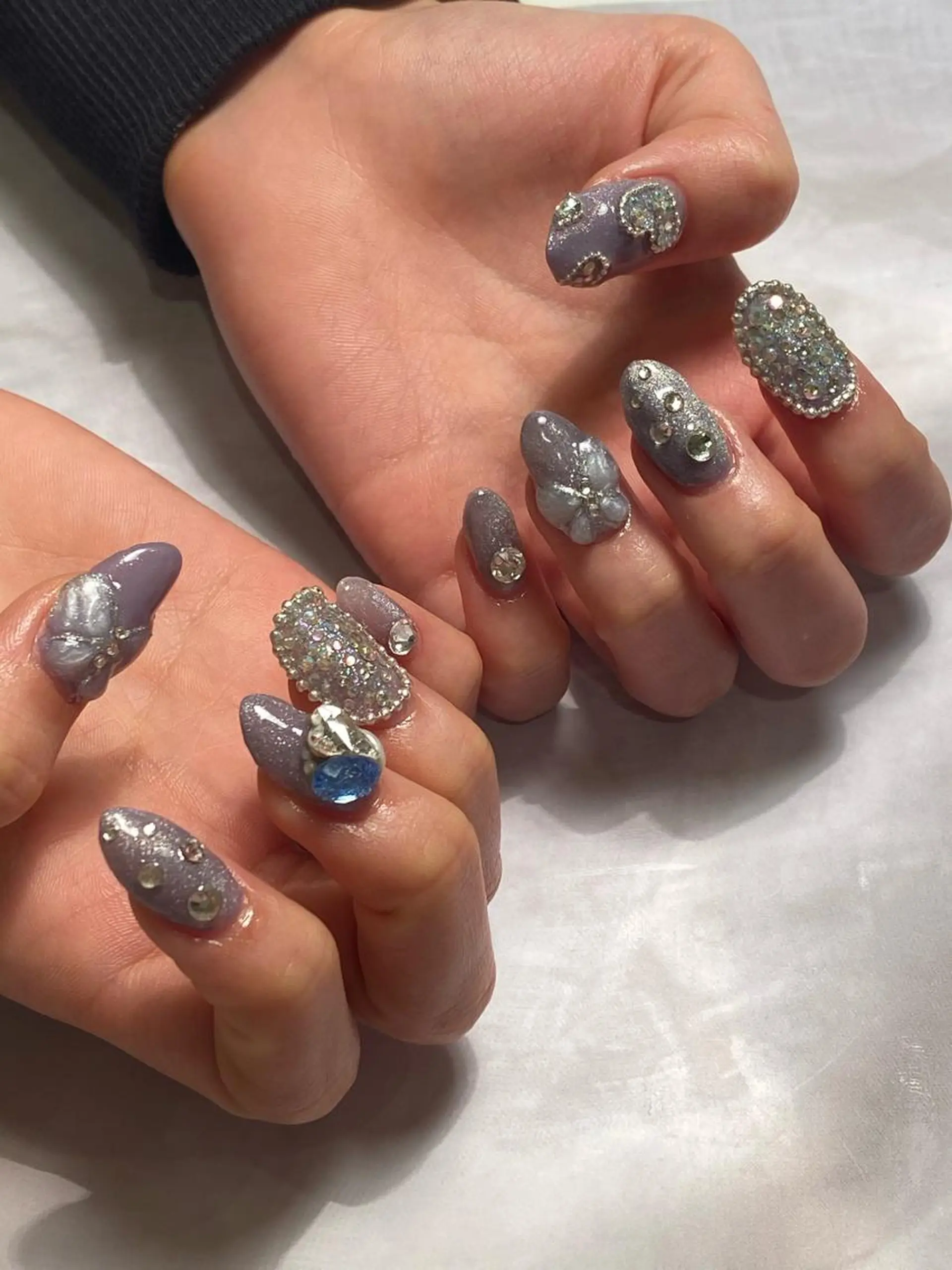 ネイル juedi nail(木曜日のネイル)所属・juedi nail 〜木曜日のネイル〜のネイルデザイン