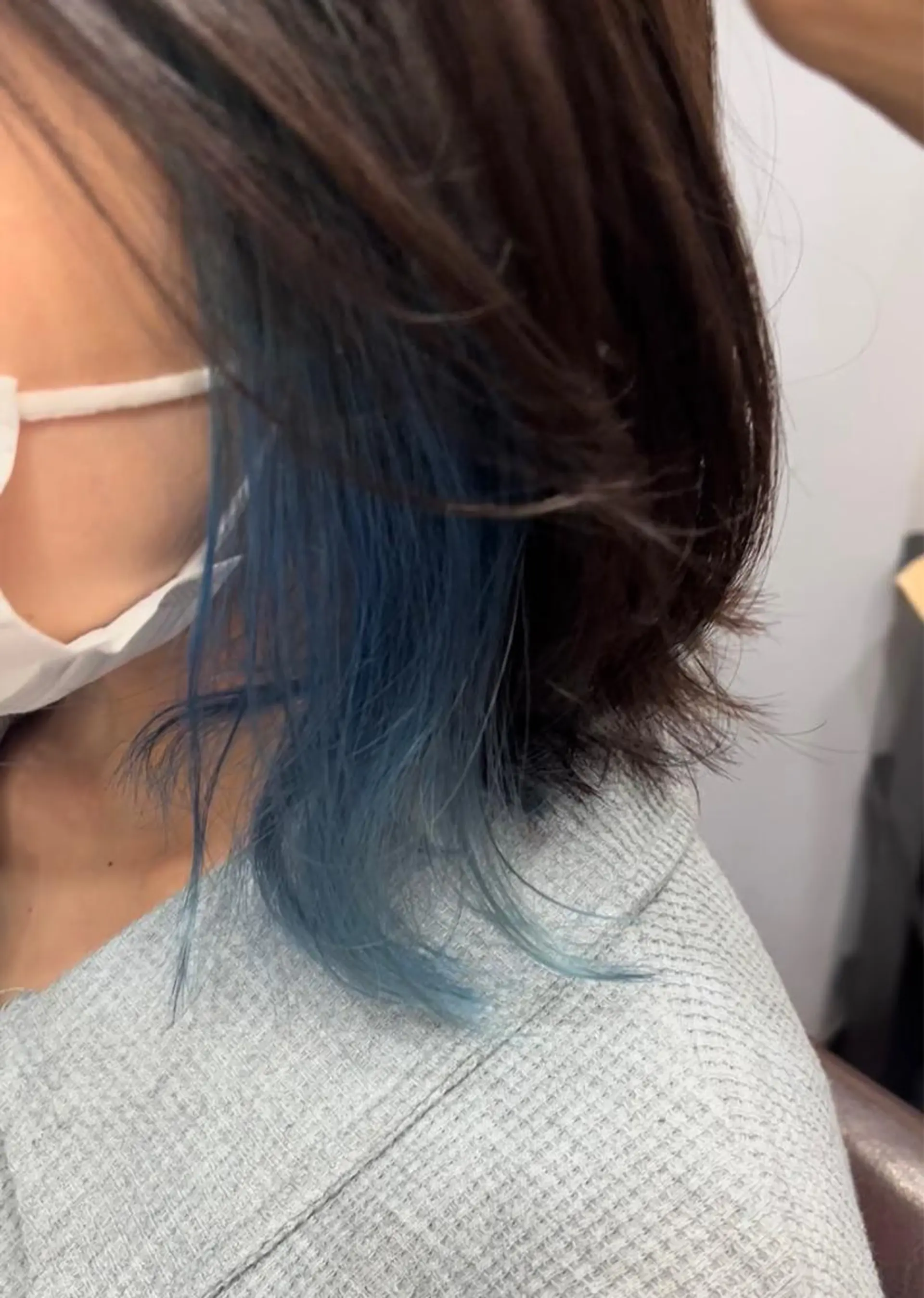 ミディアム カラー ショートボブ ボブレイヤー アッシュ バレイヤージュ ミストバング カット ヘアカラー トリートメント 原宿サロン代表 デザインカラー伊藤卓のヘアスタイル