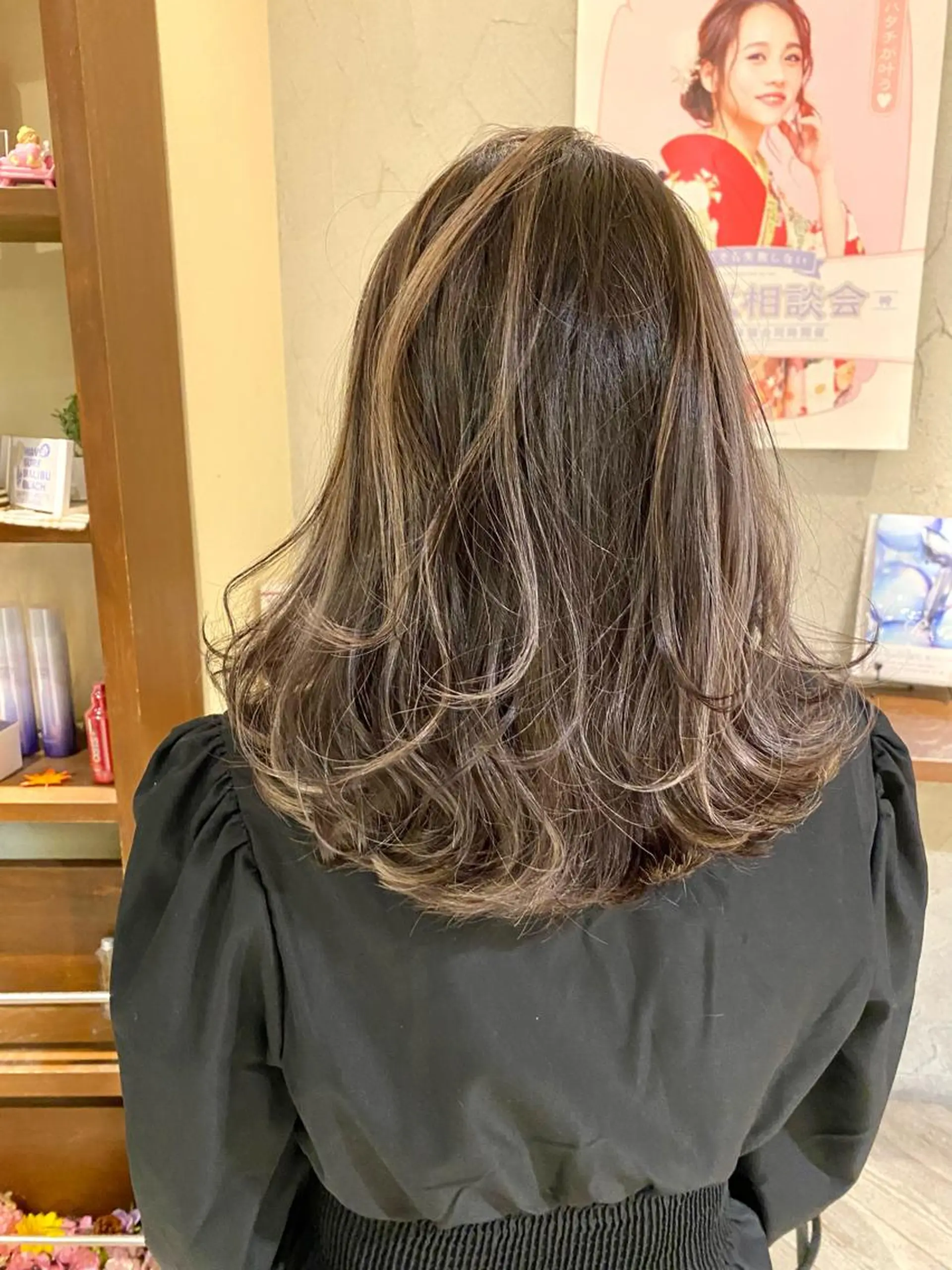 ミディアム ハイライト カット ヘアカラー トリートメント 日野 和也のヘアスタイル