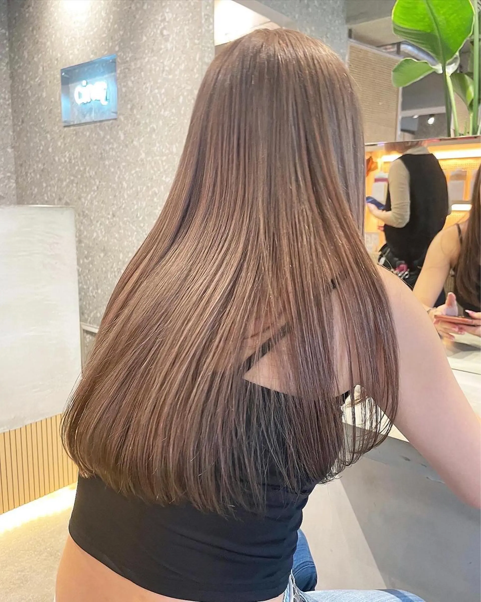 ロング ボブカット 💎坪谷のヘアスタイル