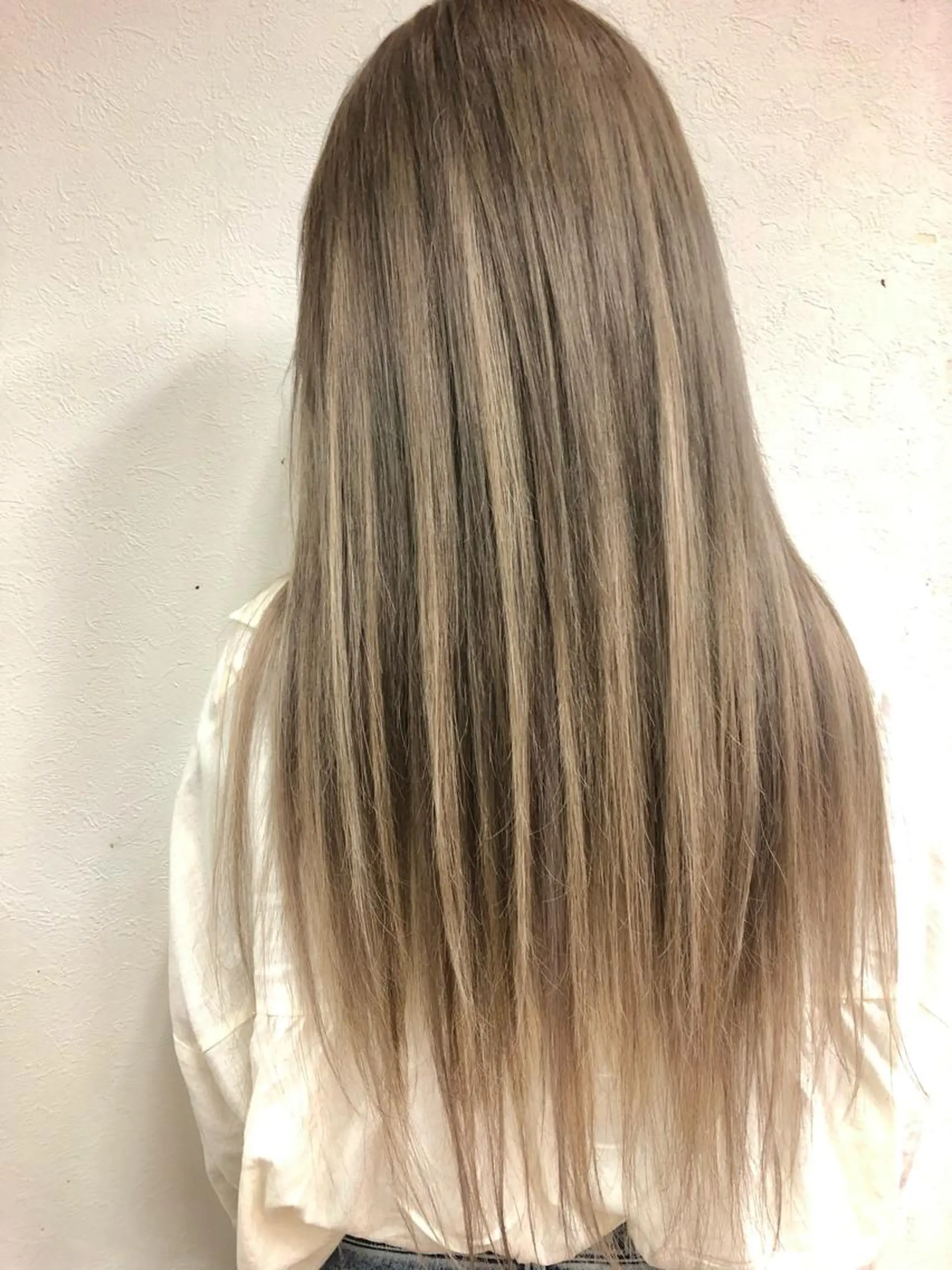 カラー ダブルスキルエクステ /羽エクステ白石宇由のヘアスタイル