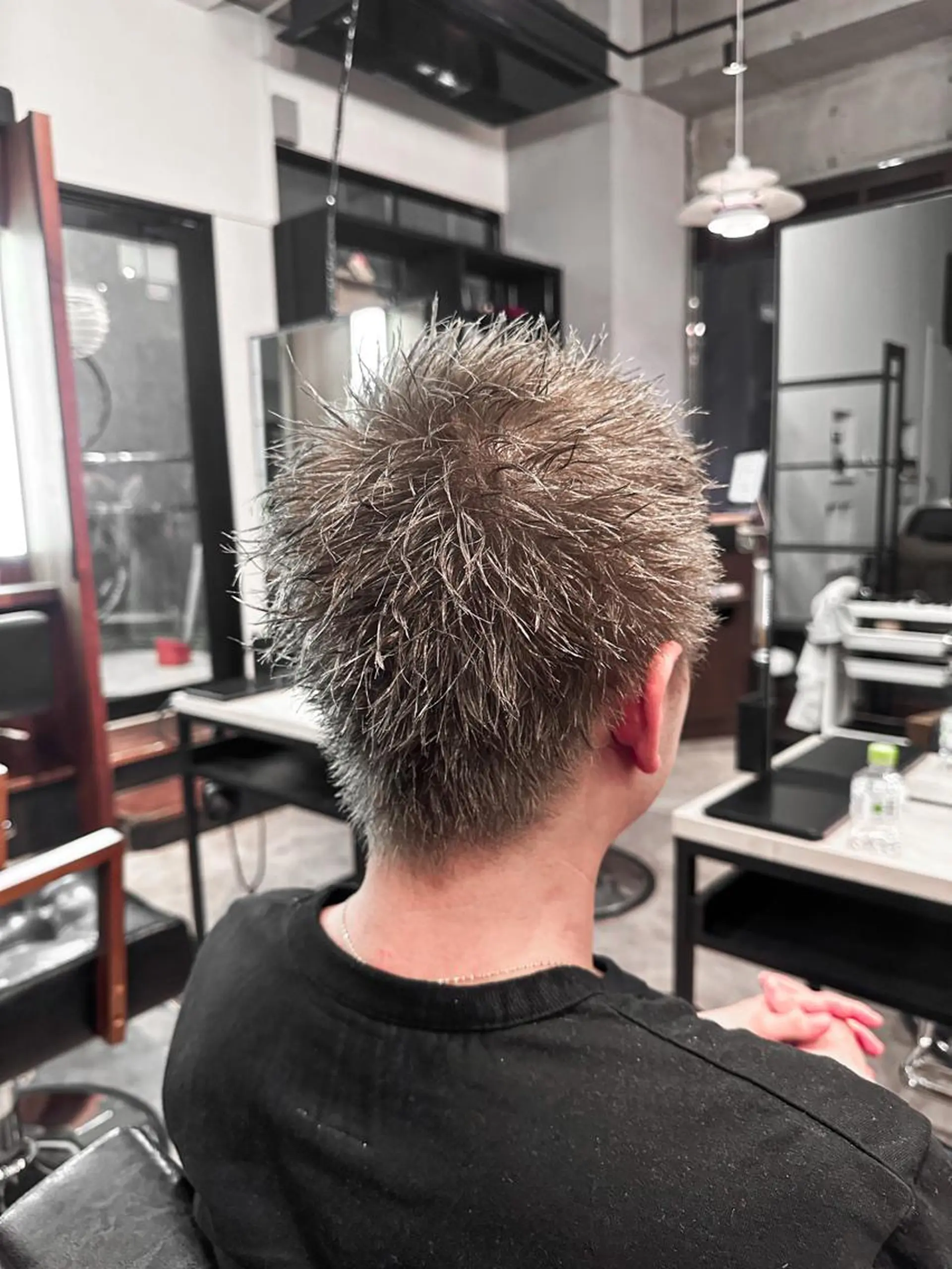 ショート カラー パーマ ヘアアレンジ メンズ キッズ メンズブリーチ スパイキーショート ブリーチ ショートヘア カット ヘアカラー トリートメント say.所属・ブリーチカラー🔥 パーマ【佐々木凌平】のヘアスタイル