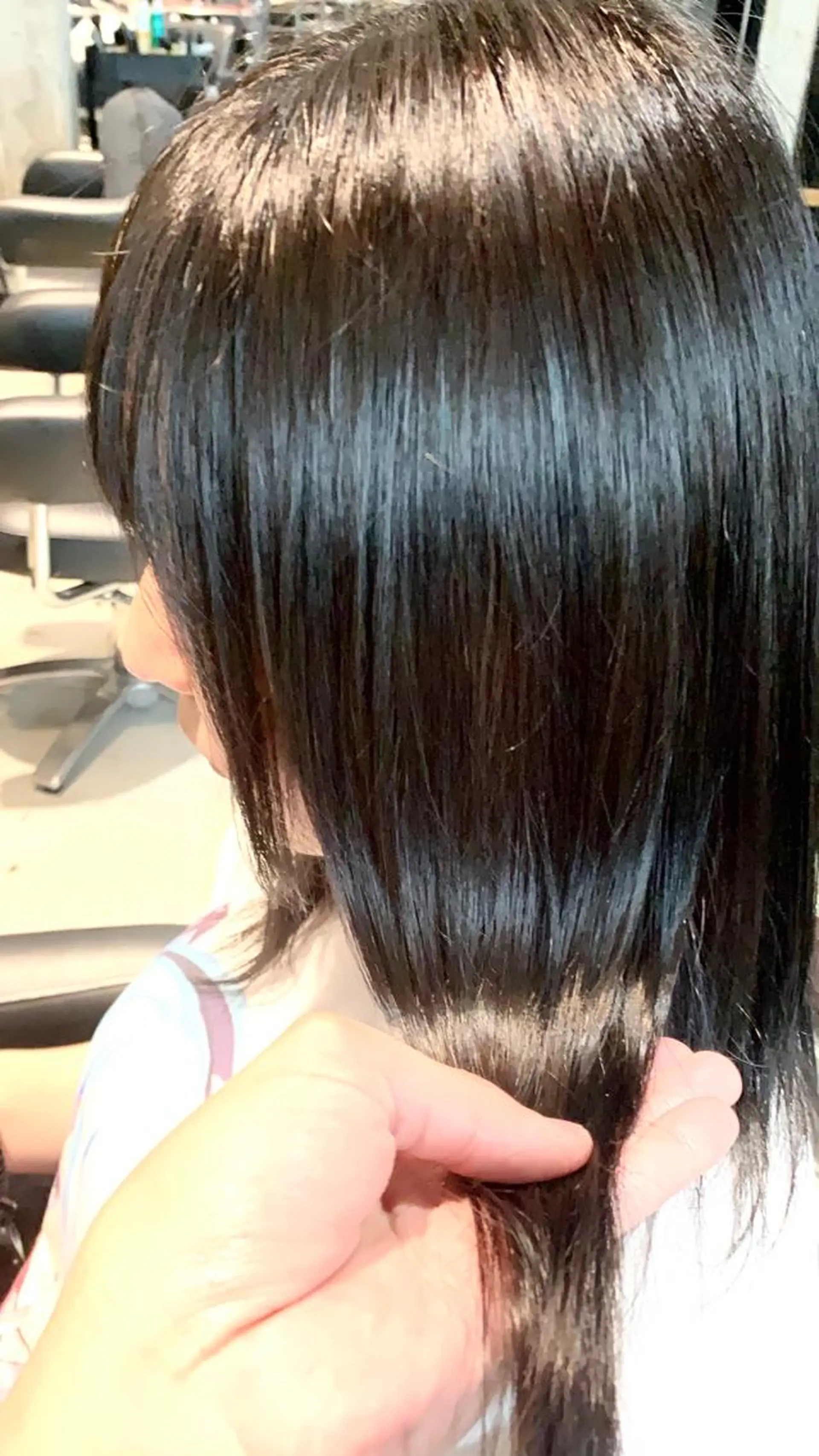 ミディアム カラー カット ヘアカラー トリートメント 🌈艶髪/髪質改善 新宿itouのヘアスタイル