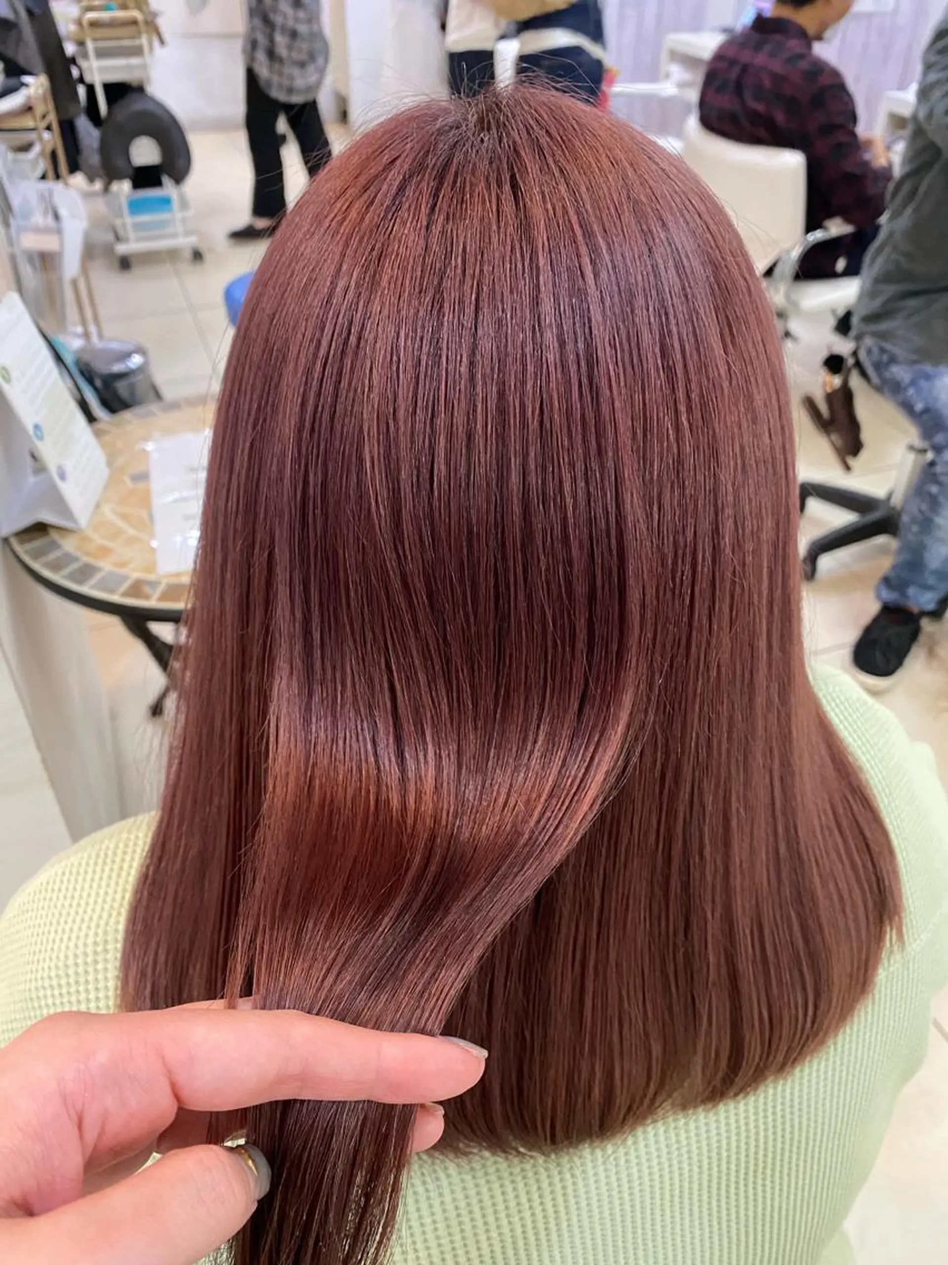 セミロング カラー ブリーチ トリートメント 🤎ベージュカラー/ 髪質改善/山岸🤎のヘアスタイル