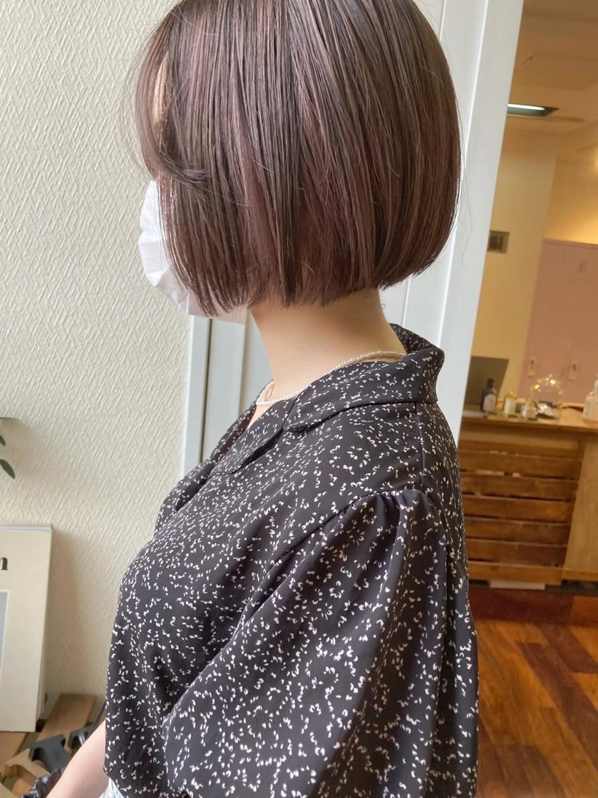 ミディアム カラー ハイライトカラー ピンクカラー ハイライト 小木曽智美 /ボブ/ショートのヘアスタイル