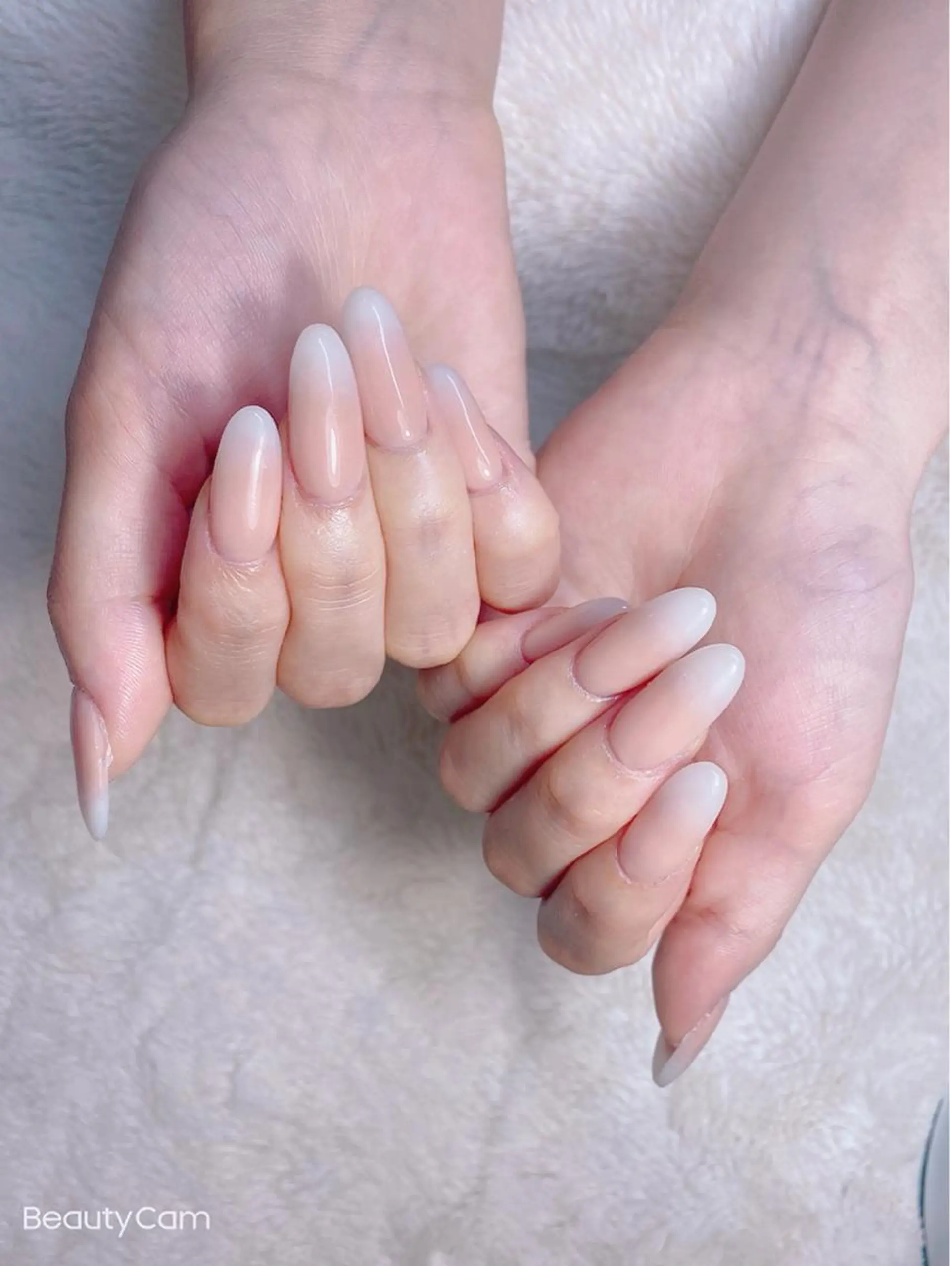 ネイル グラデーション ワンカラーネイル スカルプネイル ブライダルネイル ホワイト RiLion💗 Risa🦋💜のネイルデザイン