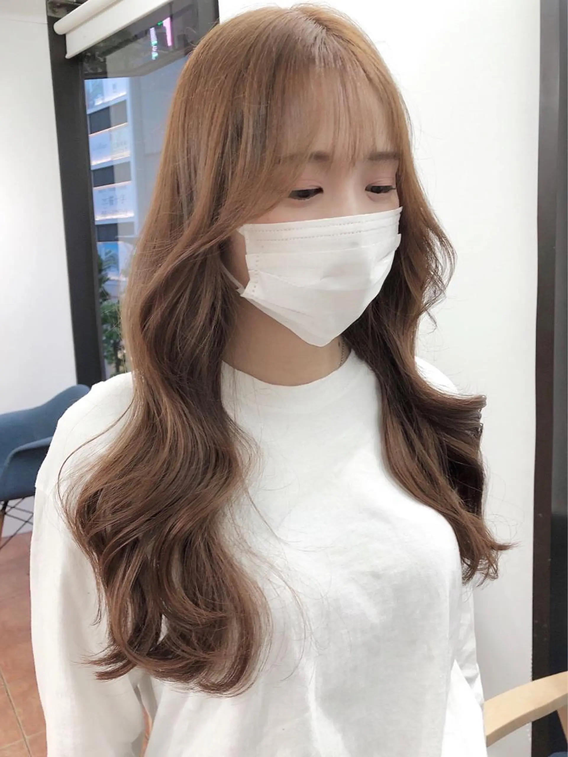 ロング カラー ブリーチ ケアブリーチ ヨシンモリ 韓国風ヘア 韓国ヘア/レイヤー カット SAKURAのヘアスタイル