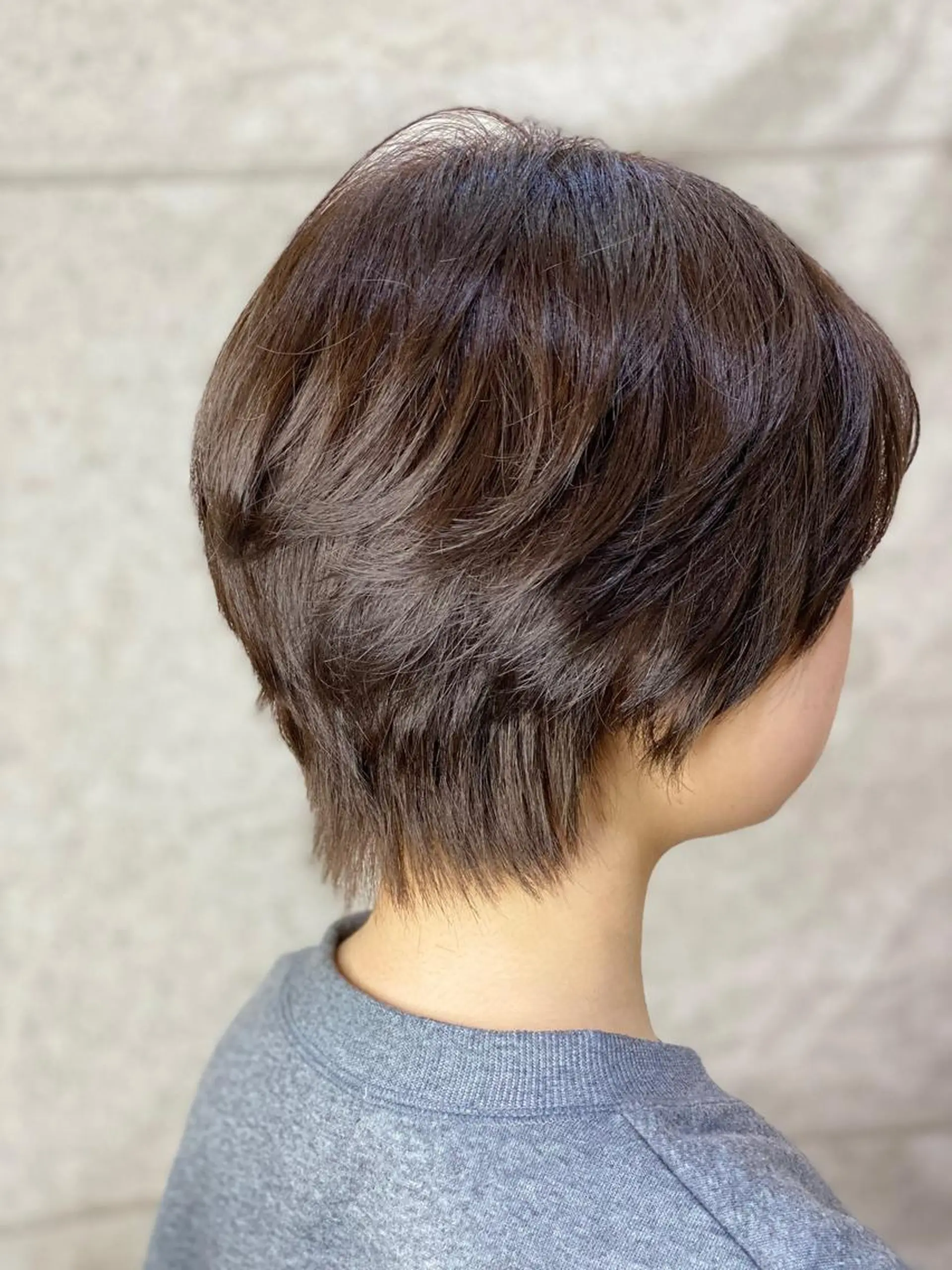 ショート カット ヘアカラー 長濱 俊のヘアスタイル