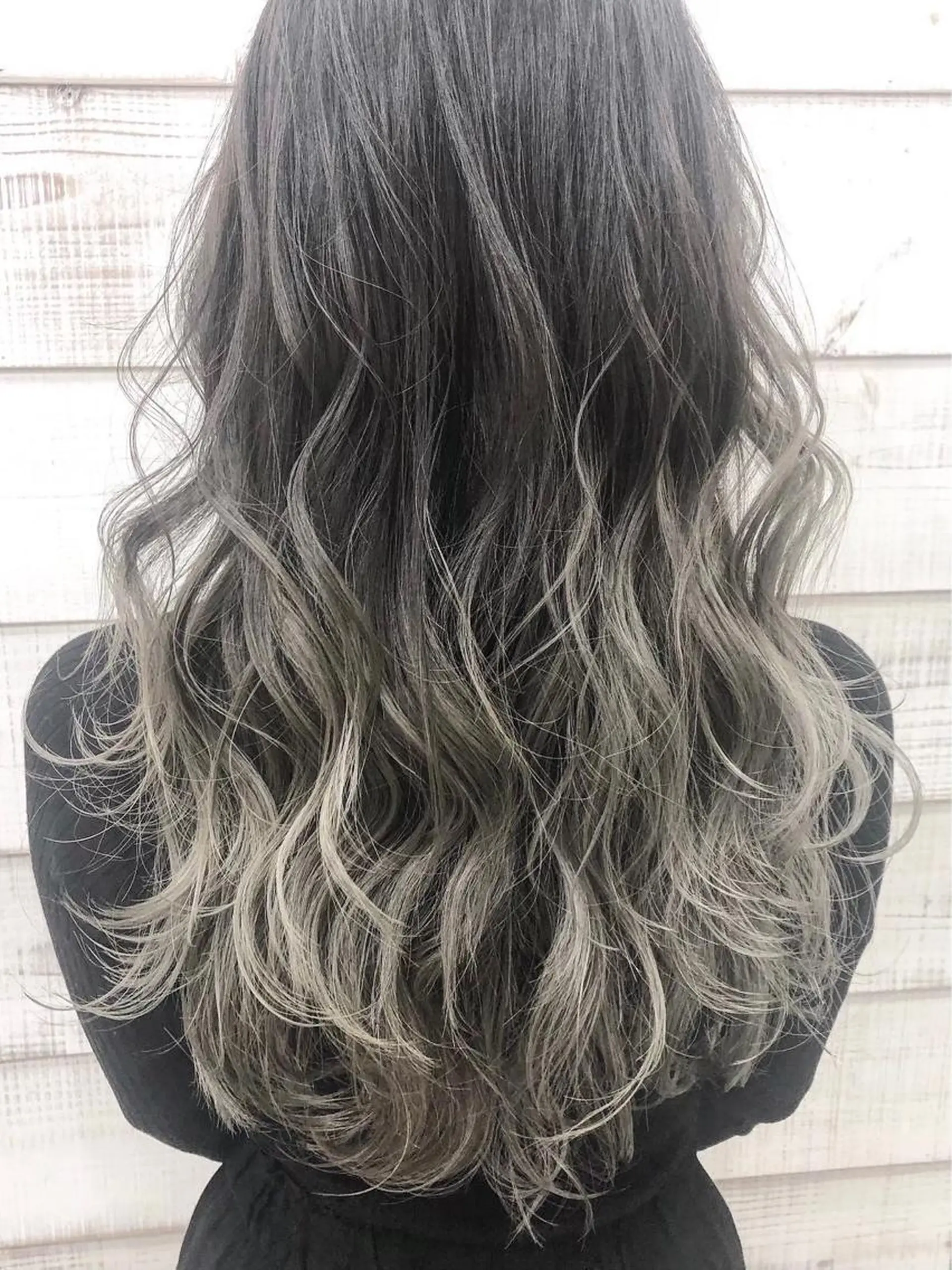 ロング カラー ブリーチ ケアブリーチ 透明感カラー Luana.所属・☀️東京→岡崎☀️ ハイライト青山彪雅のヘアスタイル